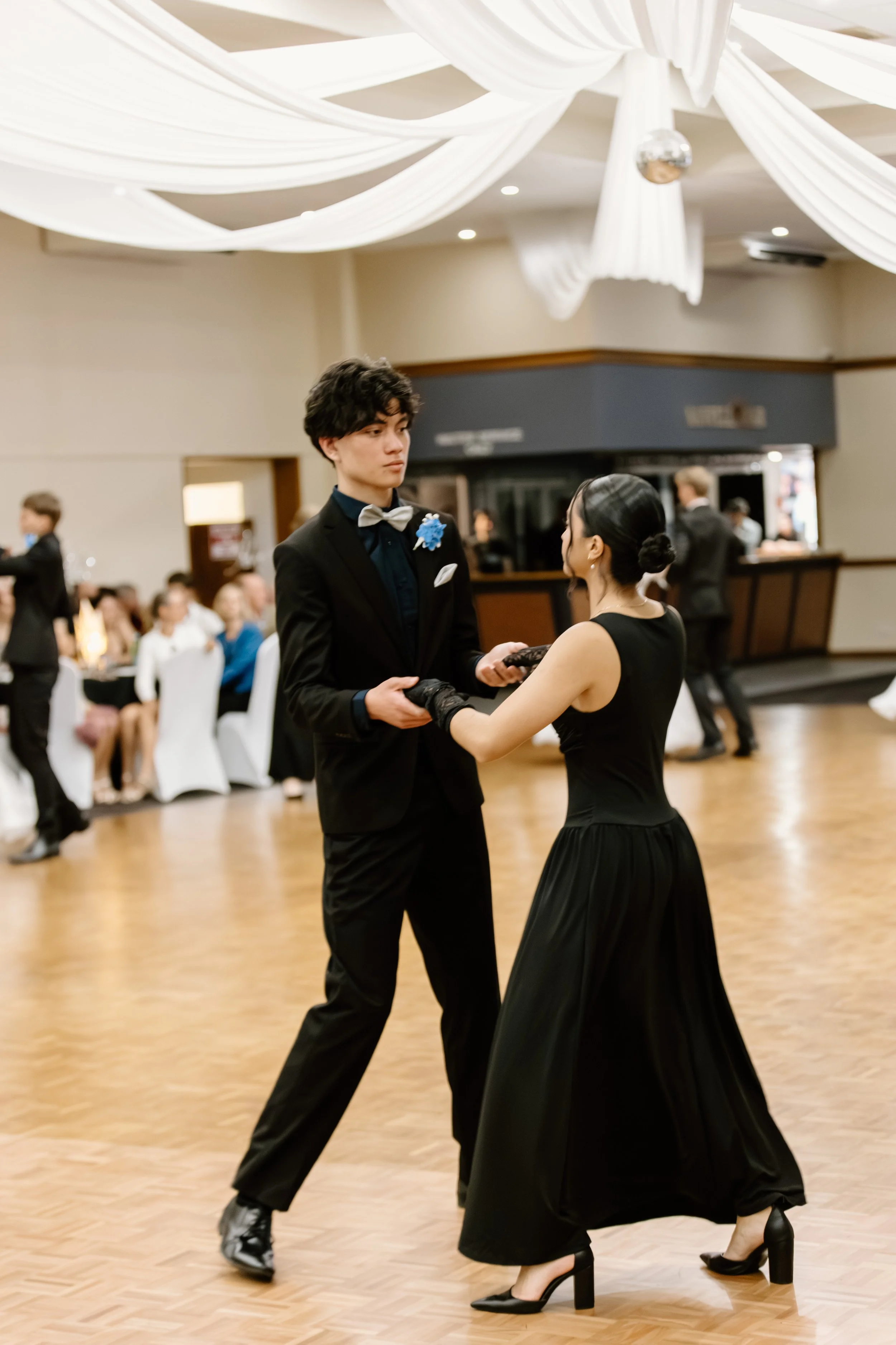 Debutante_100.jpg