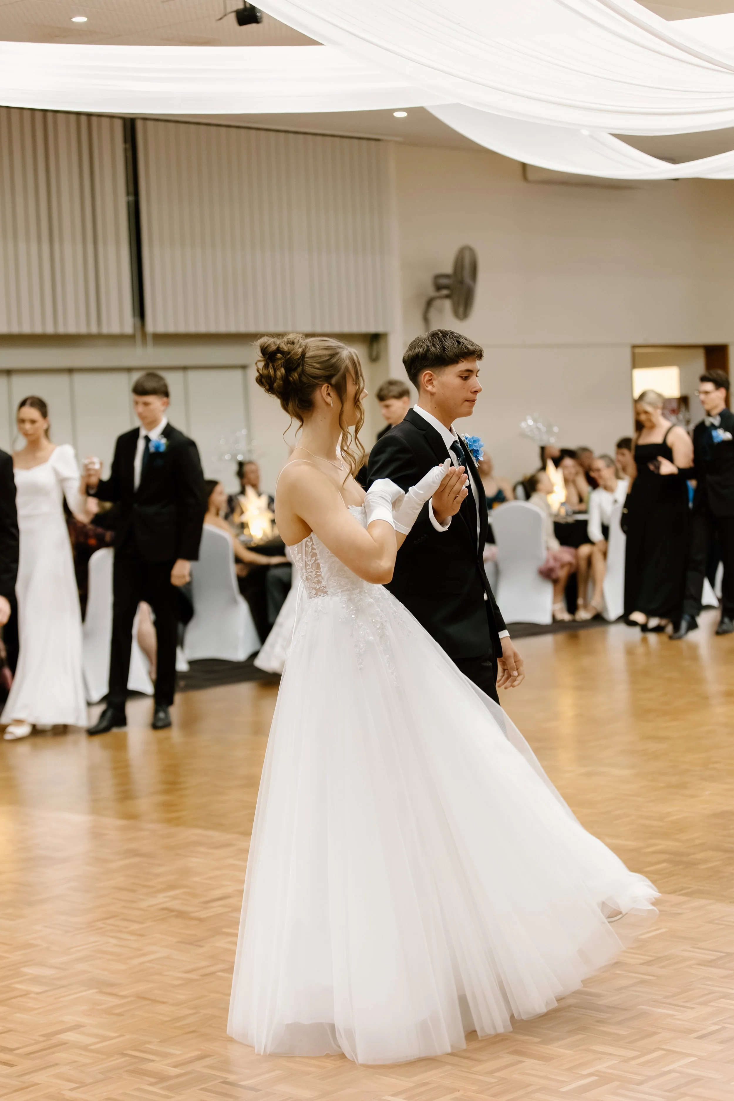 Debutante_101.jpg