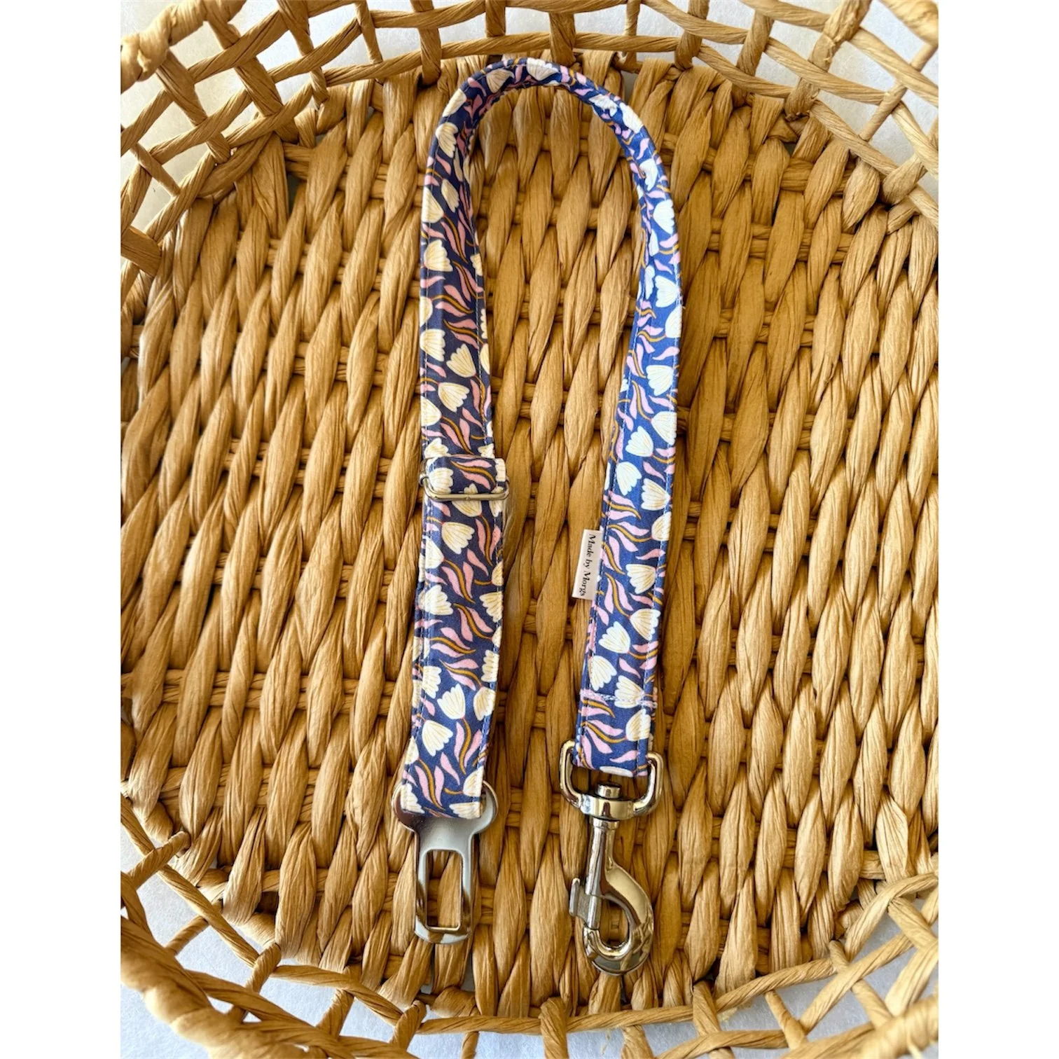 Iris Floral Car Restraint