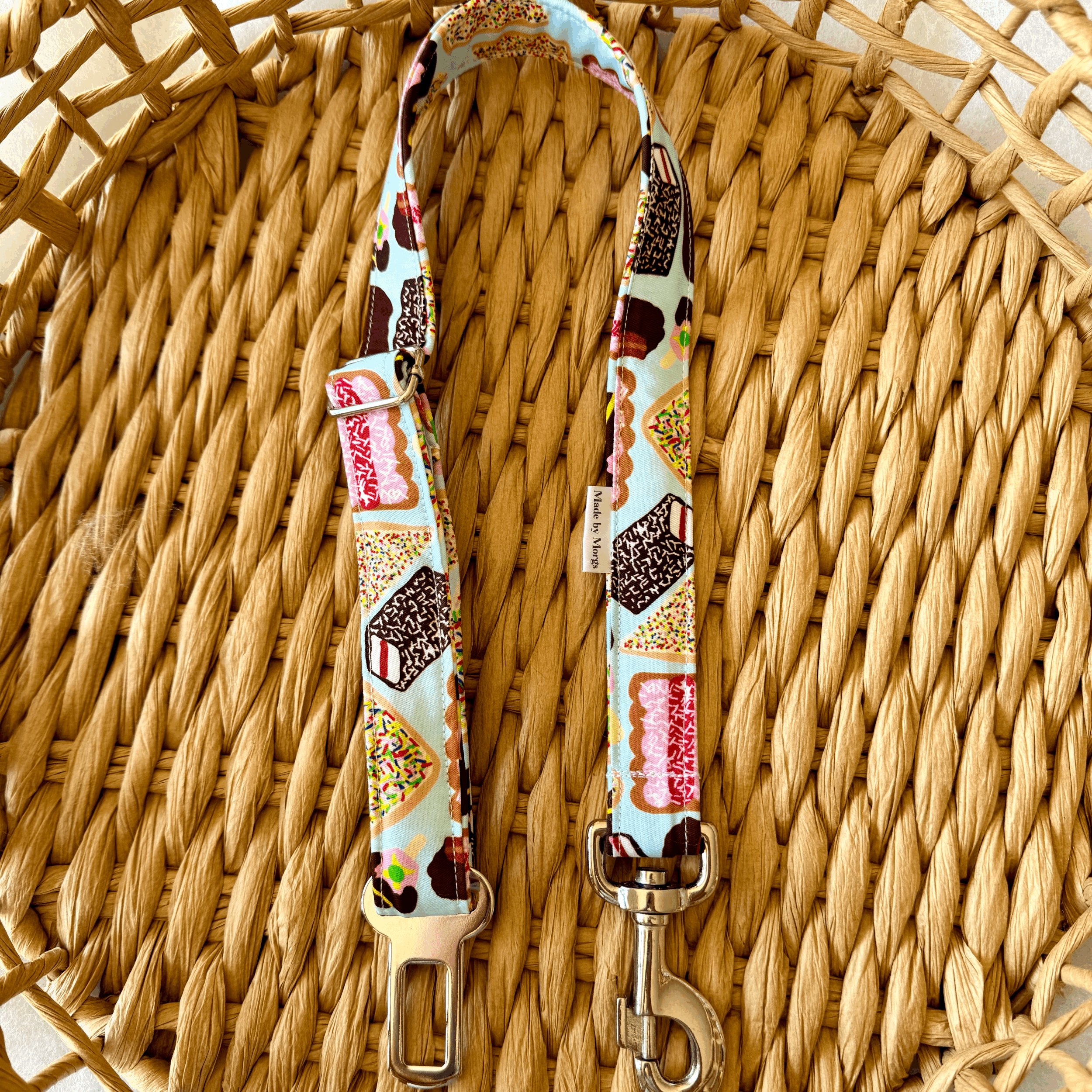 Aussie Treats Car Restraint