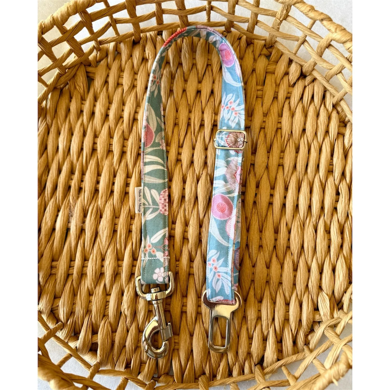 Banksia Floral Car Restraint