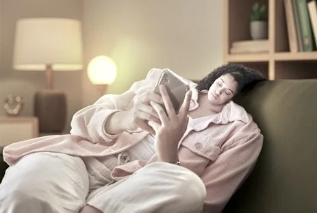 Microlearning vs. Doom scrolling