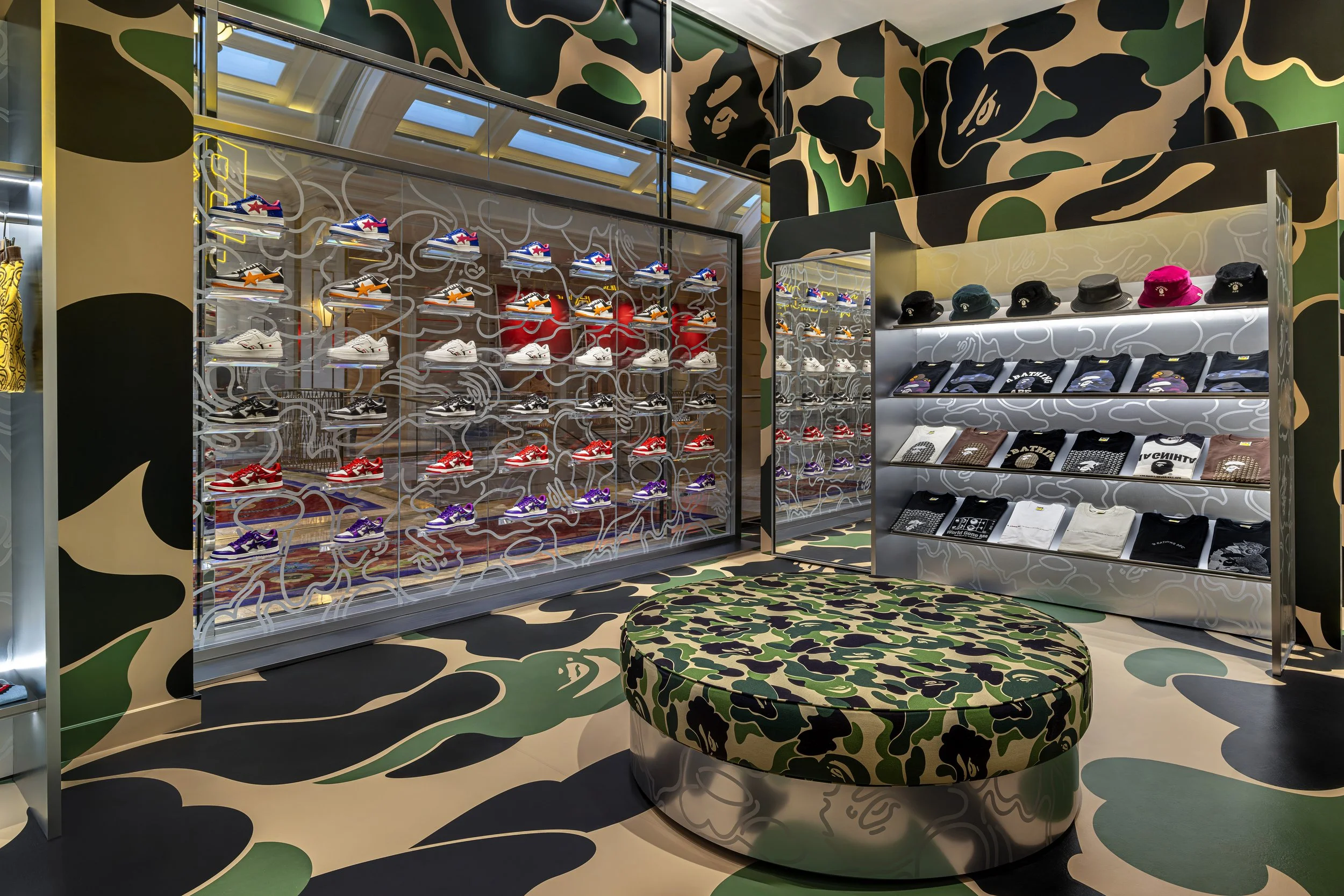 BAPE_Wynn_LasVegas_Sneaker Store.jpg