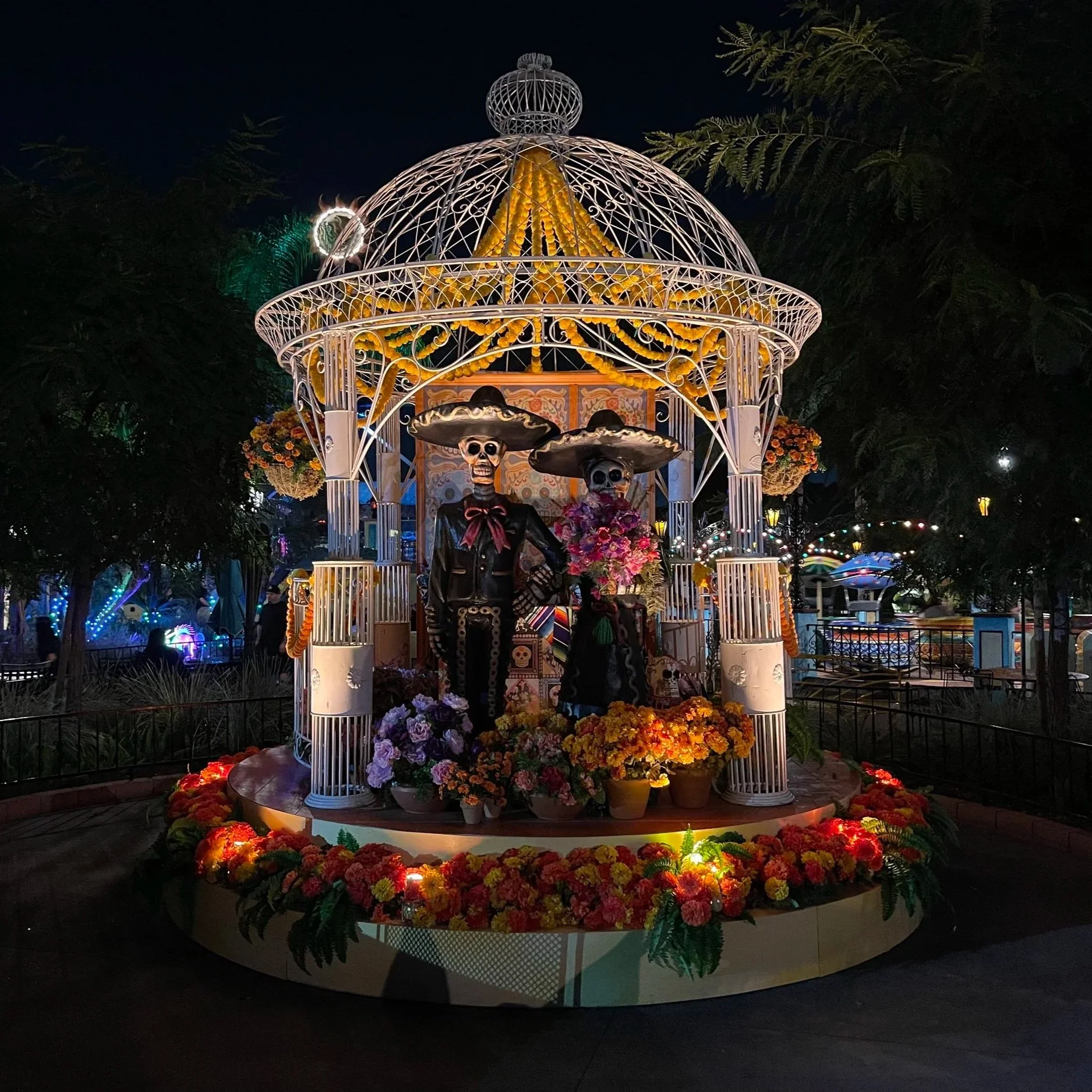 Fabricated, Painted Decor, and Installed Interactive Day of the Dead Vignette for 50th 2023