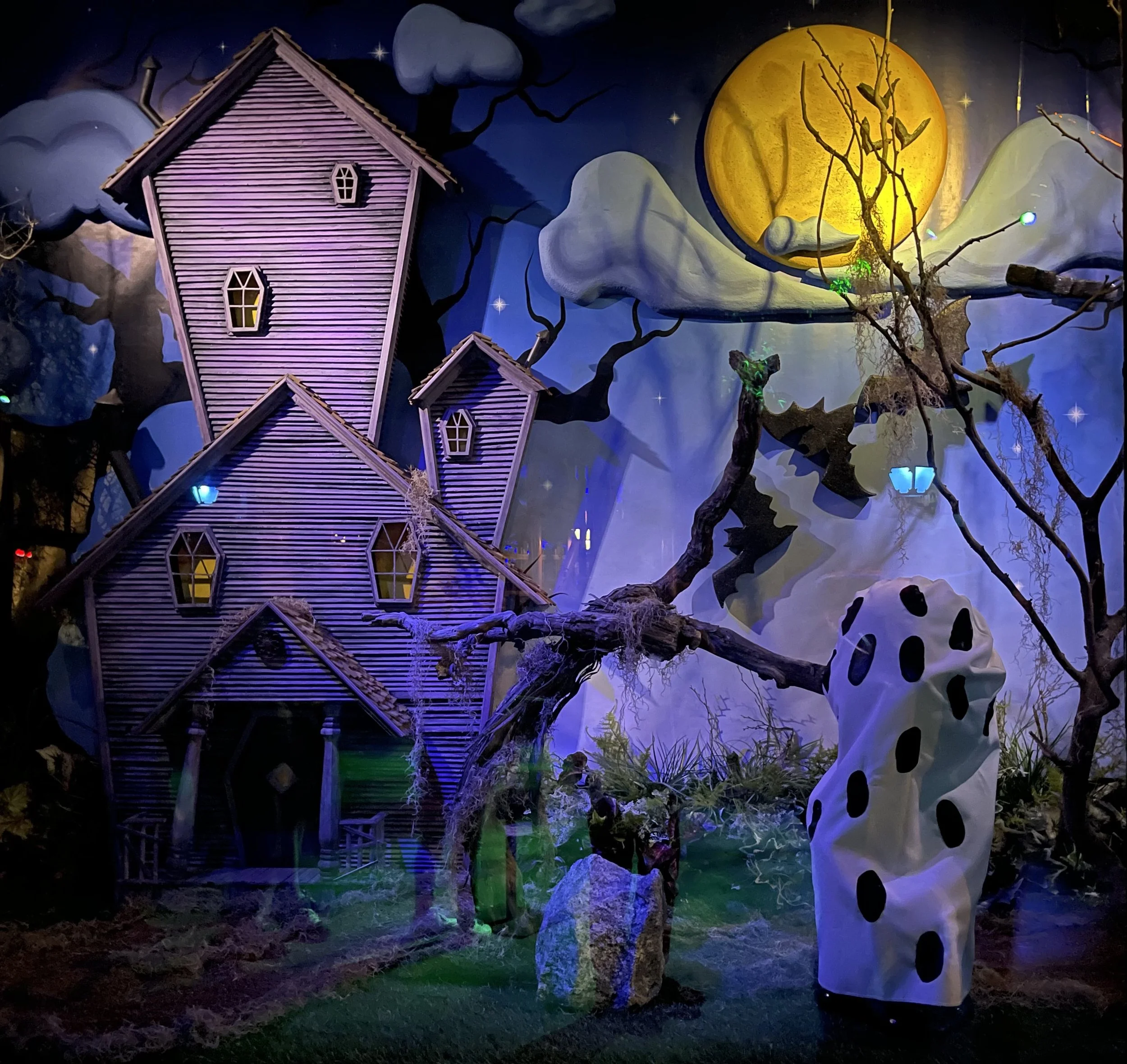 Designed Camp Snoopy Halloween Window 2023 