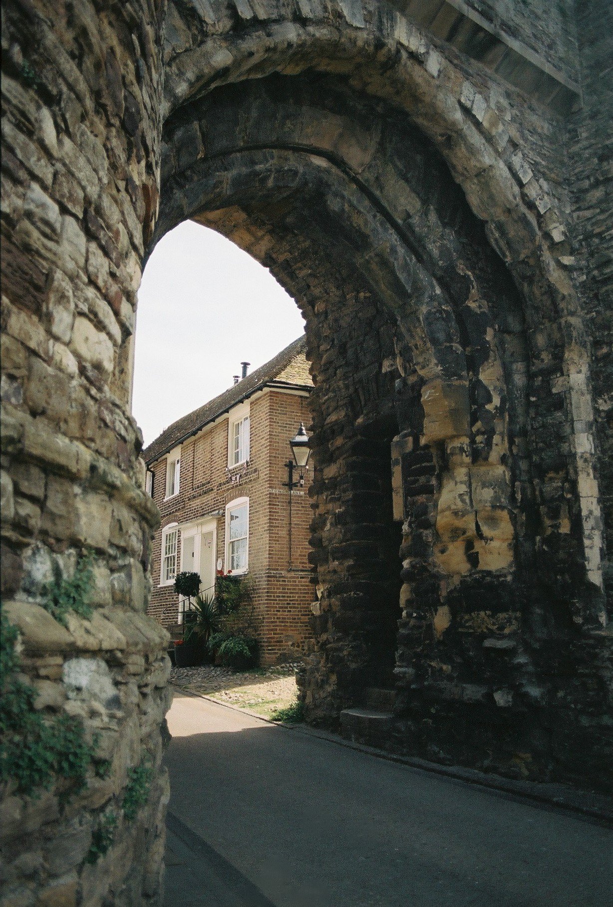 001-166.jpg