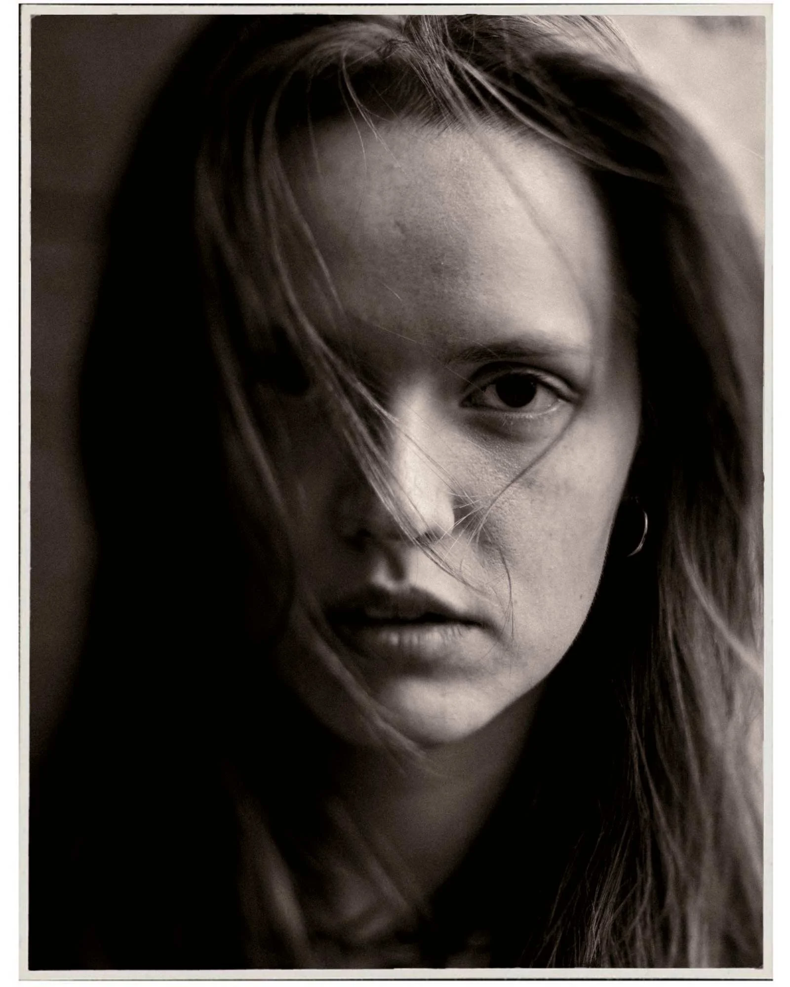 20261016-Sandra-Face-paper_art.jpg