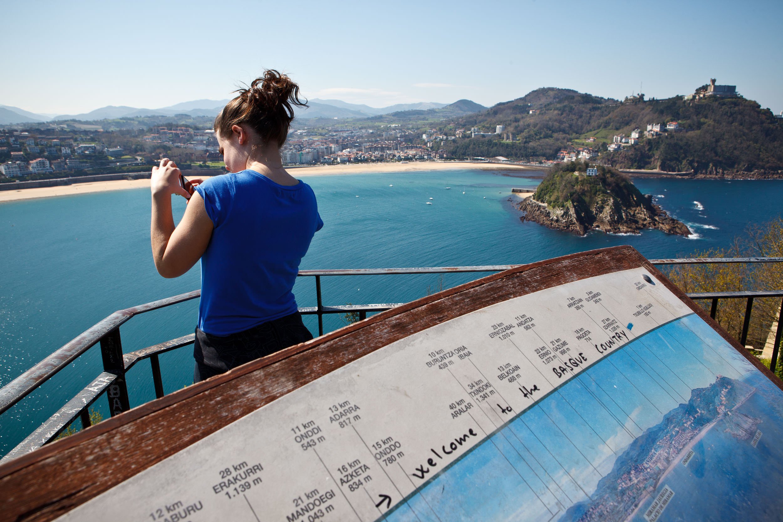 Photographing the view from Monte Urgull, San Sebastian, Spain. Photo by James Sturcke | Sturcke.org