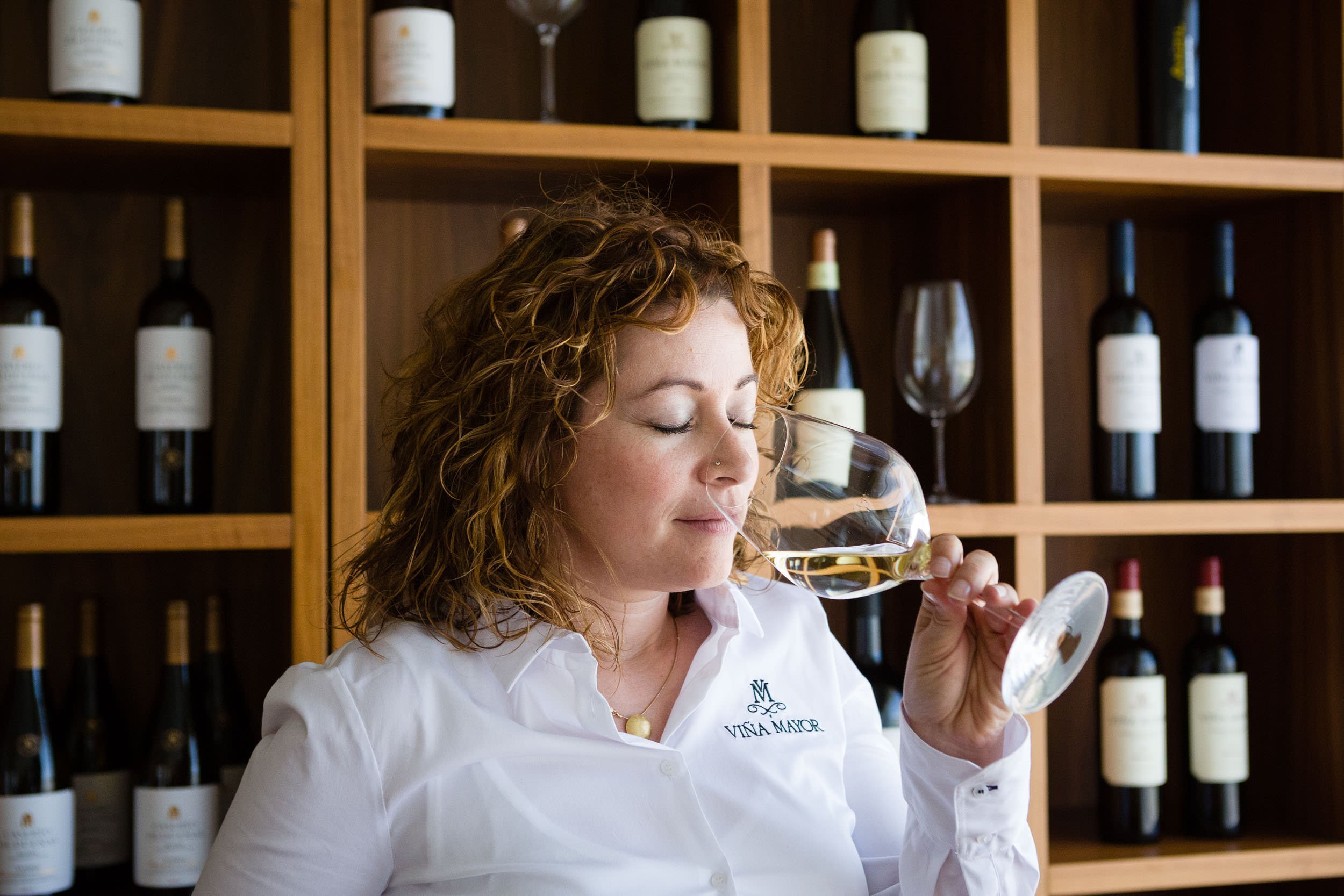 7/18/16 Almudena Alberca, Bodegas Viña Mayor, Quintanilla de Onésimo, Ribera de Duero, Valladolid, Spain. Photo by James Sturcke | sturcke.org