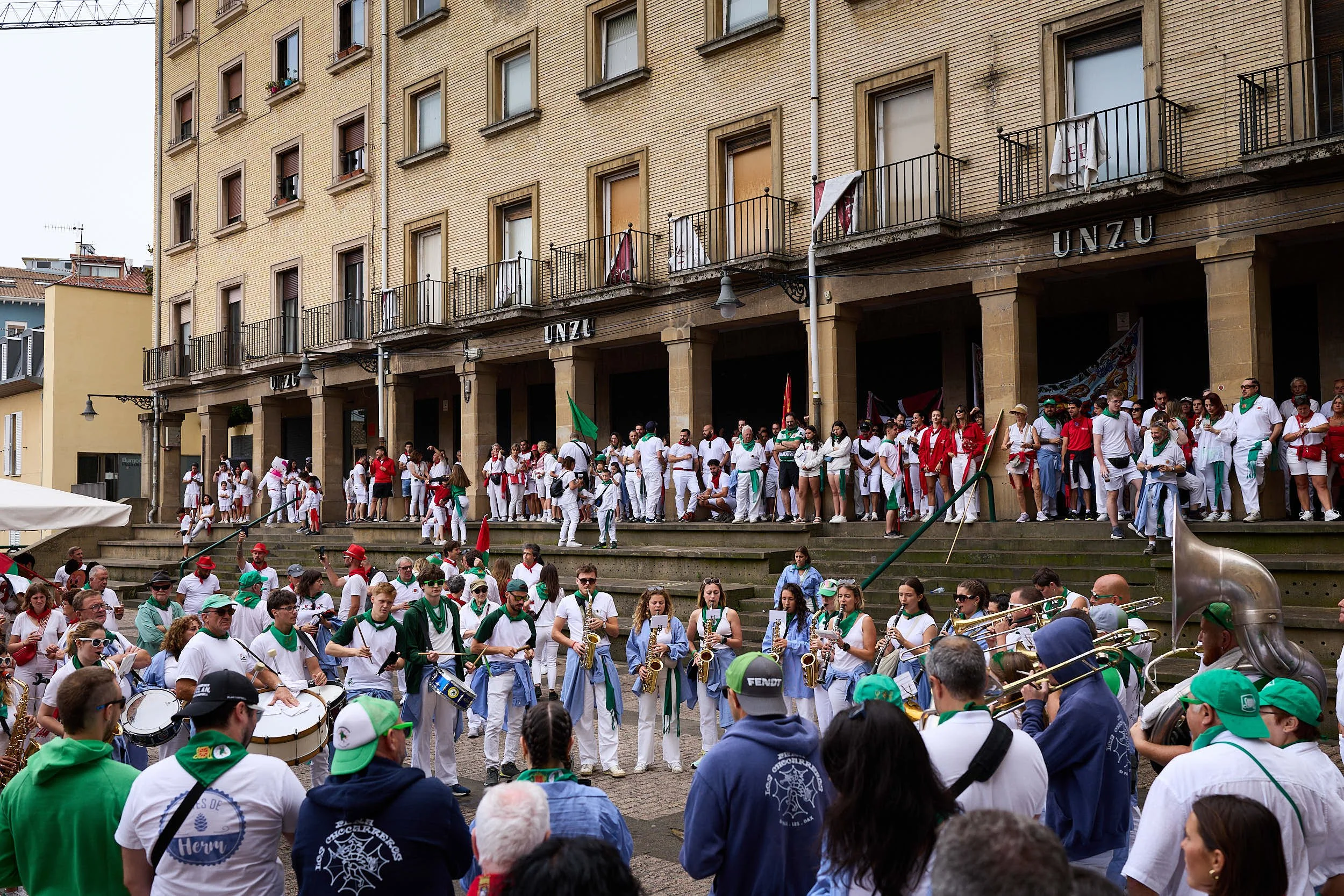 2507Running-of-the-bulls-san-fermin-pamplona-spain-James-Sturcke-0012.jpg