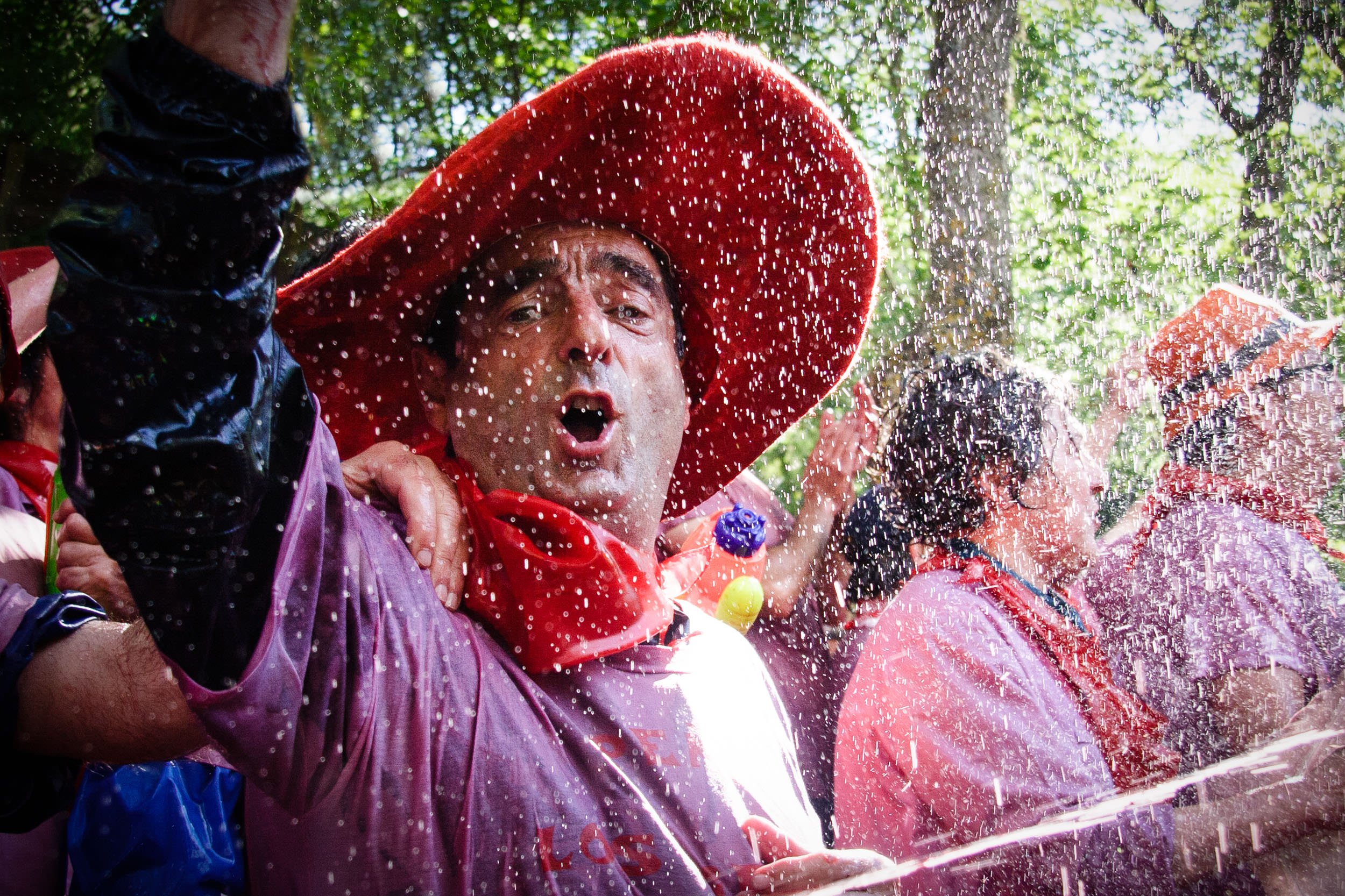 Riscos de Bilibio, Haro, La Rioja, Spain. 29 June 2014. Revellers at Haro Wine Battle held annually on St Peter's Day. Haro is at the heart of the Rioja wine region. In 2013 35% of Rioja exports were destined for the UK. Photo: James Sturcke | sturck