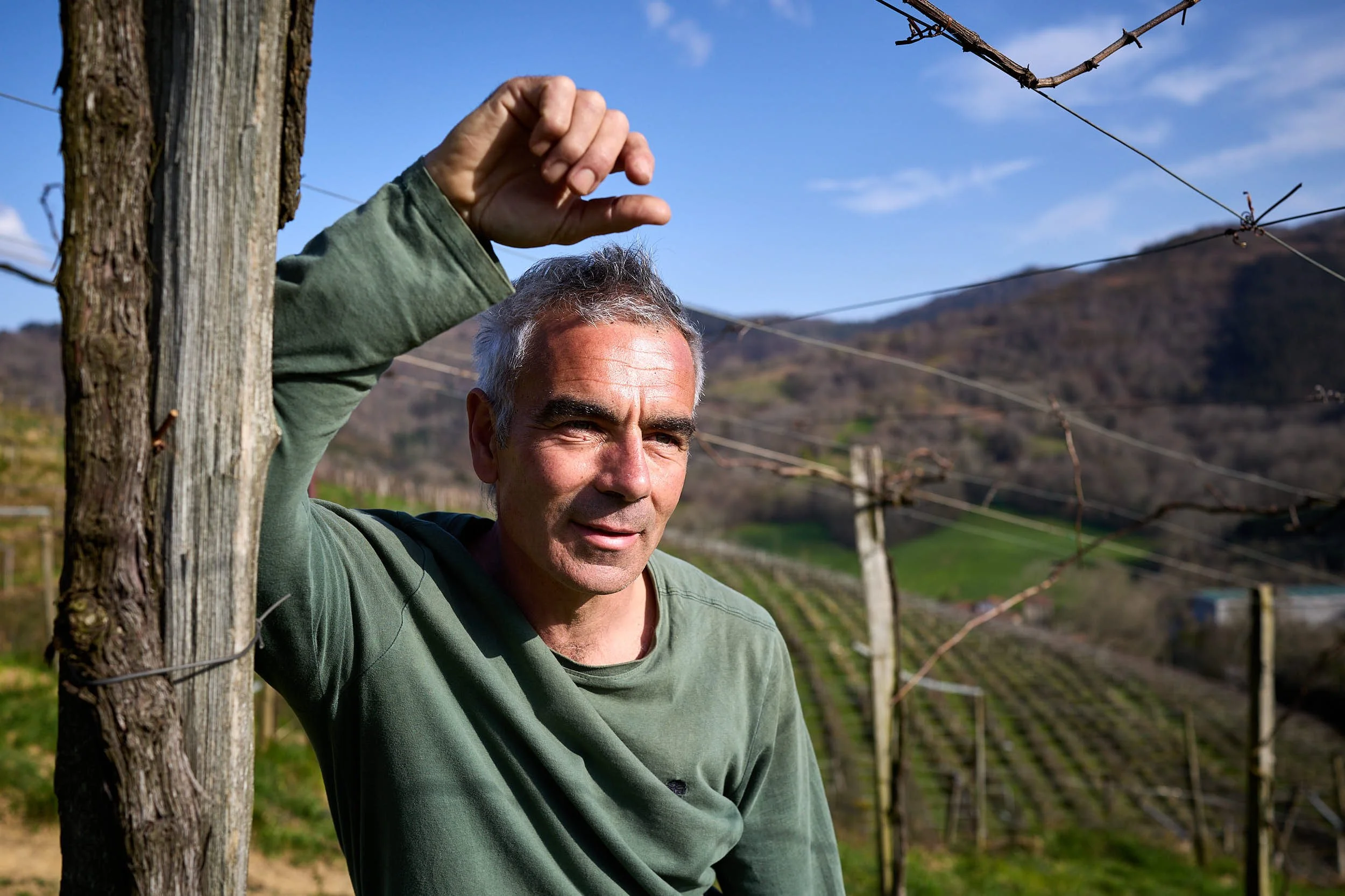 5/3/25 Aitor Irazu Alonso, Makatzak Wild Wines, Aia (Gipuzkoa), Basque Country, Spain. Photo by James Sturcke | sturcke.org