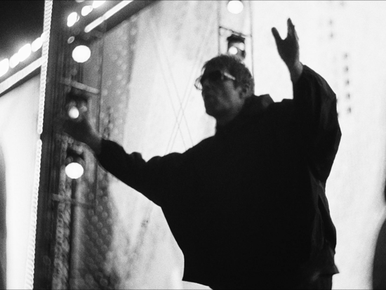 7. Dan_ChilePostcards_01926744_01926744.gif