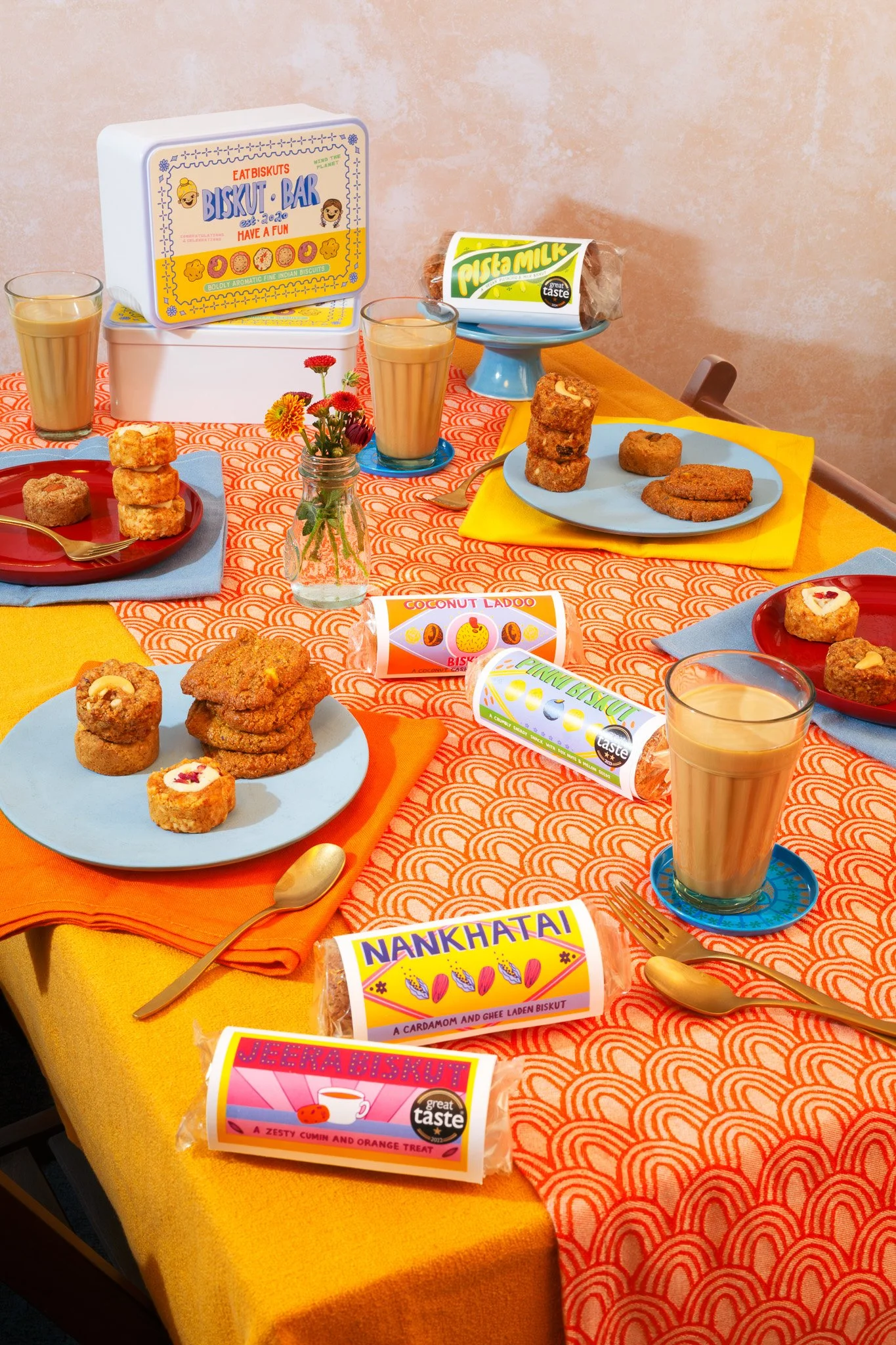 kathleen-gillan-photography-biskut-bar-9428-2x3 LR.jpg