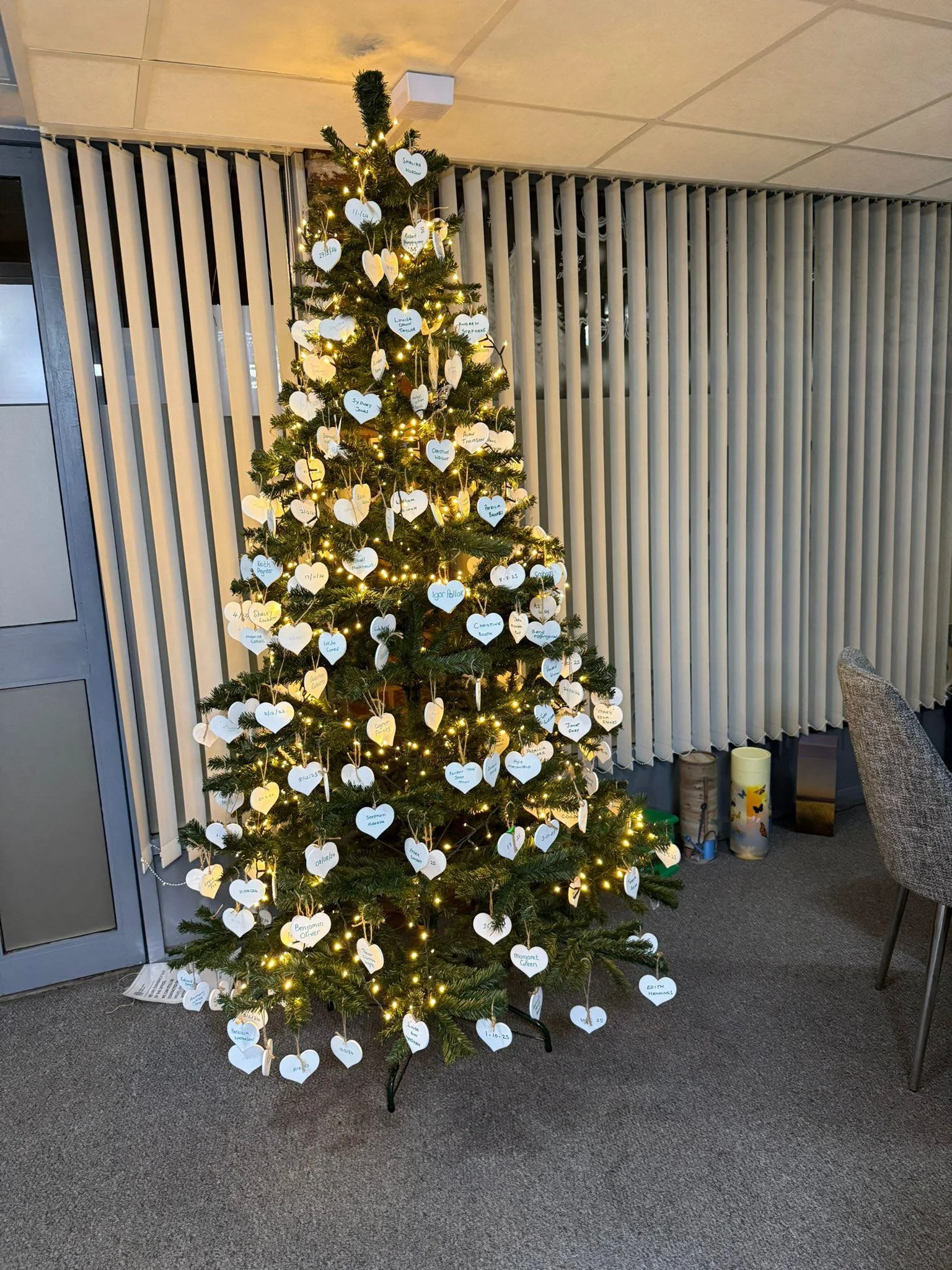 Christmas Memorial Service &amp; Community Remembrance at Hughes Funeral Directors