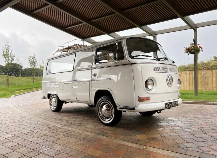 VW Camper.JPG