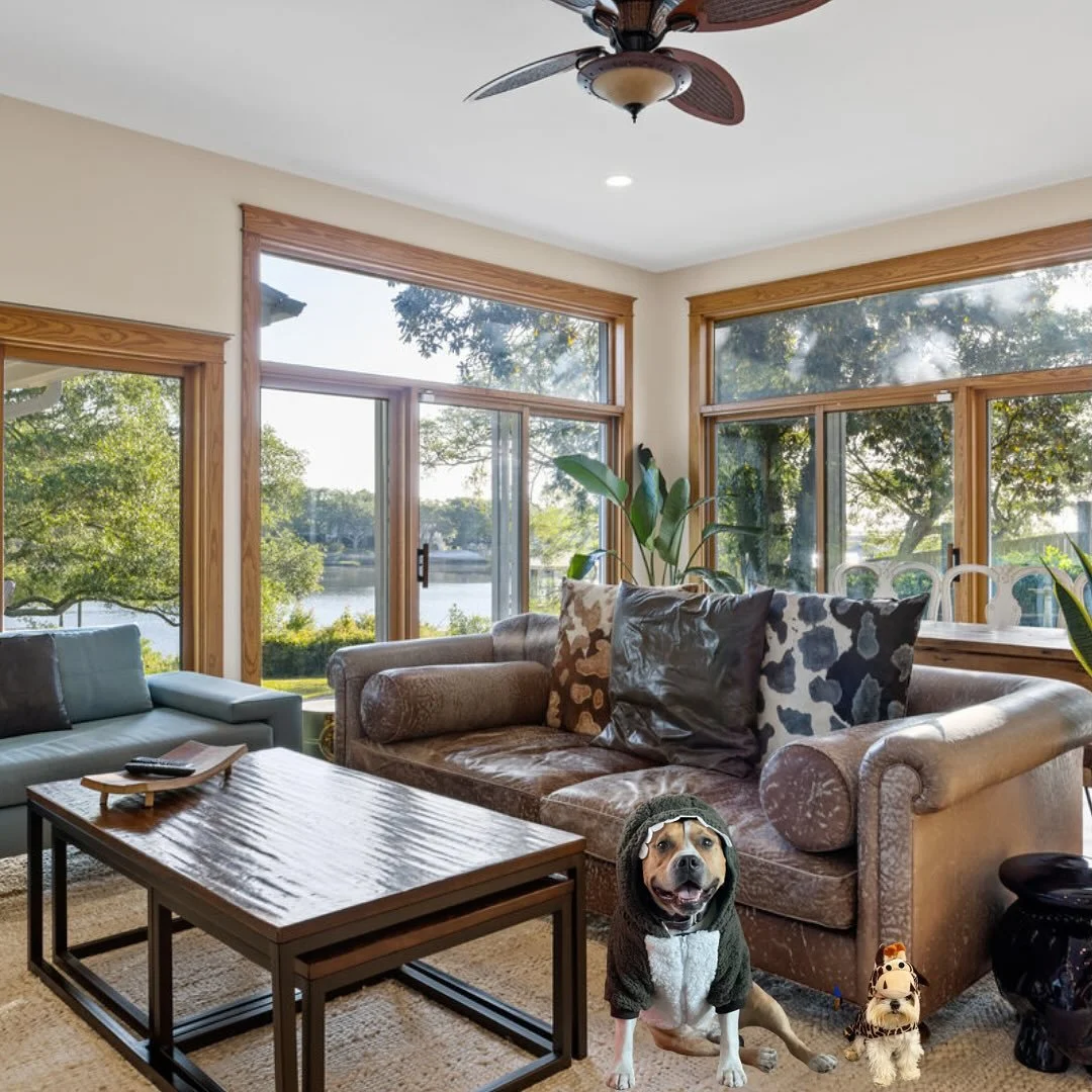 It&rsquo;s almost Hoooowwwwlllween time! Did someone say treats?
 
We are pet friendly at Whiskey Creek! We have an expansive outdoor area, perfect for fall grilling and plenty of space for your pups to do tricks for treats this season. 
 
To inquire