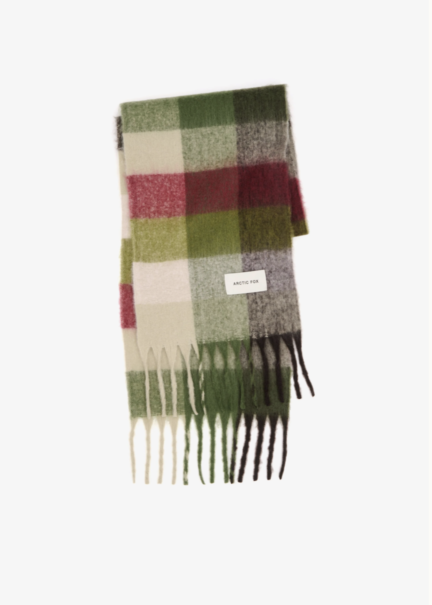 Arctic Fox & Co - £30.40