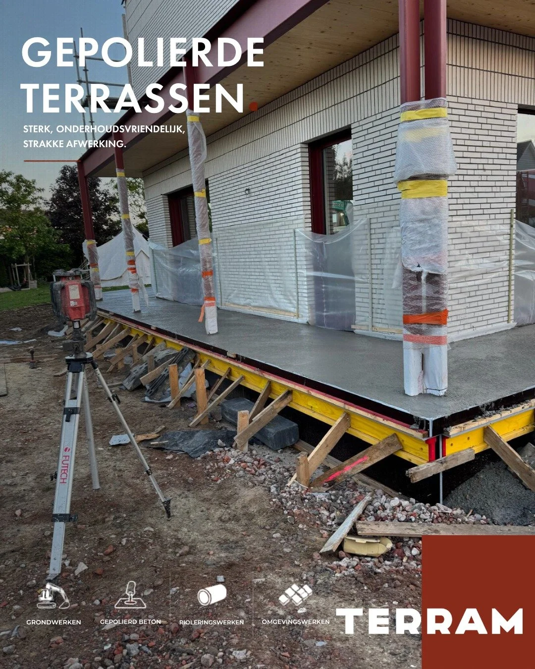 𝗧𝗘𝗥𝗥𝗔𝗠 🏗️

Bij deze woning verzorgden we het polieren van de terrassen. Een strakke betonafwerking die niet alleen stevig is in gebruik, maar ook zorgt voor een onderhoudsvriendelijke buitenruimte.

Van voorbereiding tot afwerking: elke fase w