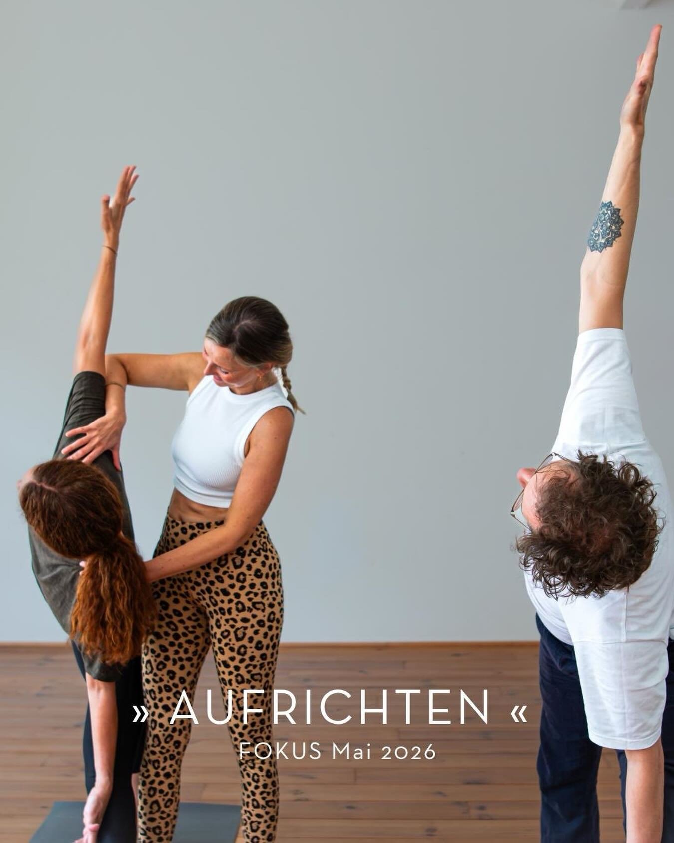 ~ FOKUS MAI 2026 ~
&raquo; A U F R I C H T U N G &laquo; 

Der Mai bringt Weite und Leichtigkeit mit sich.
Die Natur richtet sich auf, w&auml;chst dem Licht entgegen und entfaltet sich in alle Richtungen.
Auch wir d&uuml;rfen uns daran erinnern, uns 