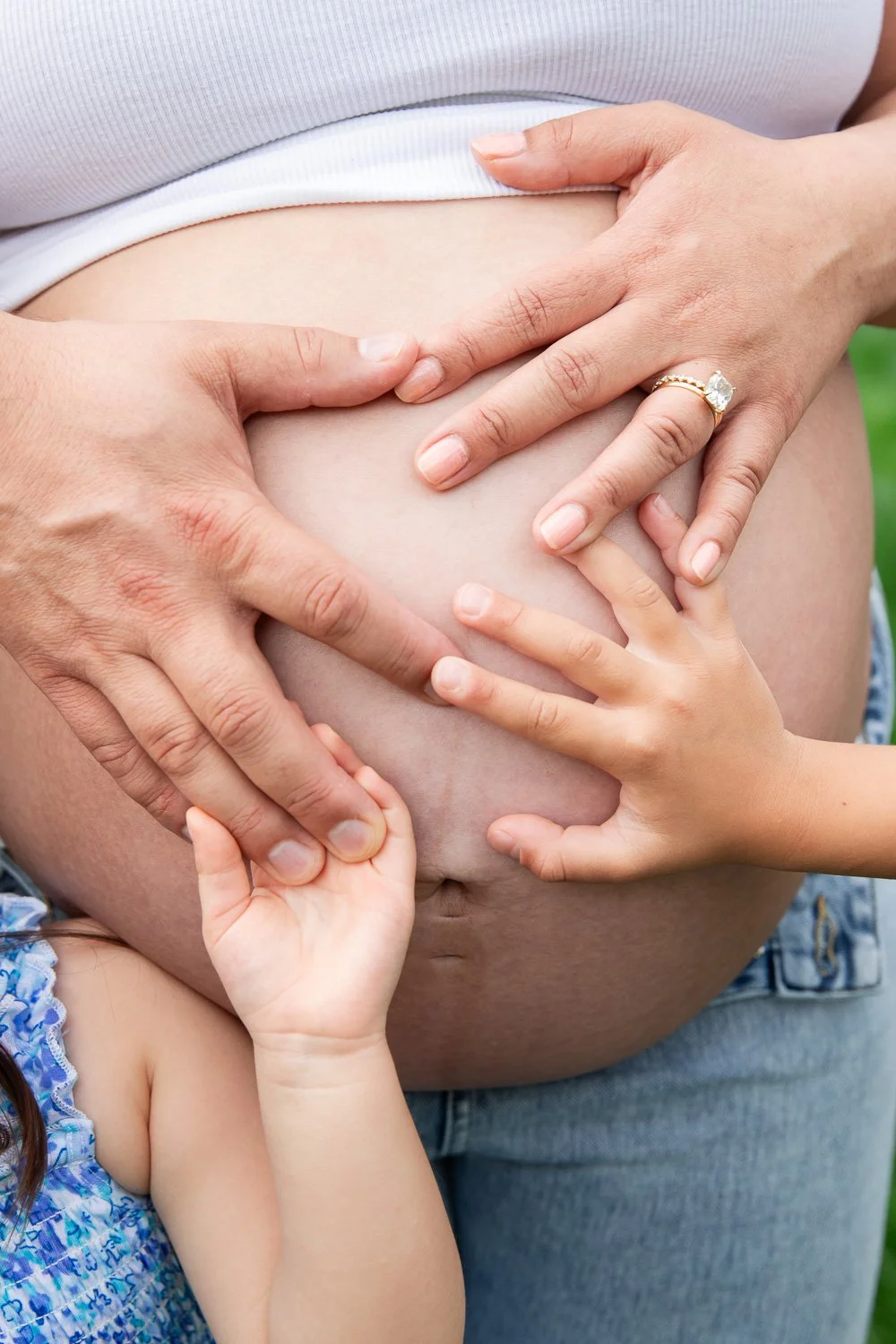 Greenwich-lifestyle-maternity-photographer-family-4.jpg