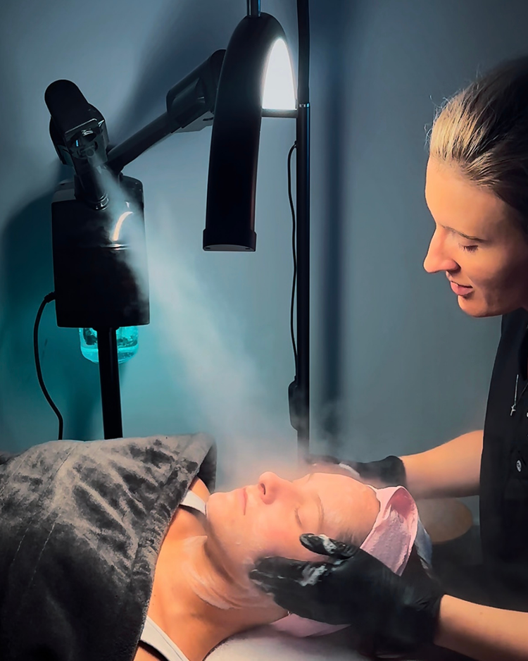 Signature AFFAIRE HydroGlow facial at Skin Affaire MedSpa