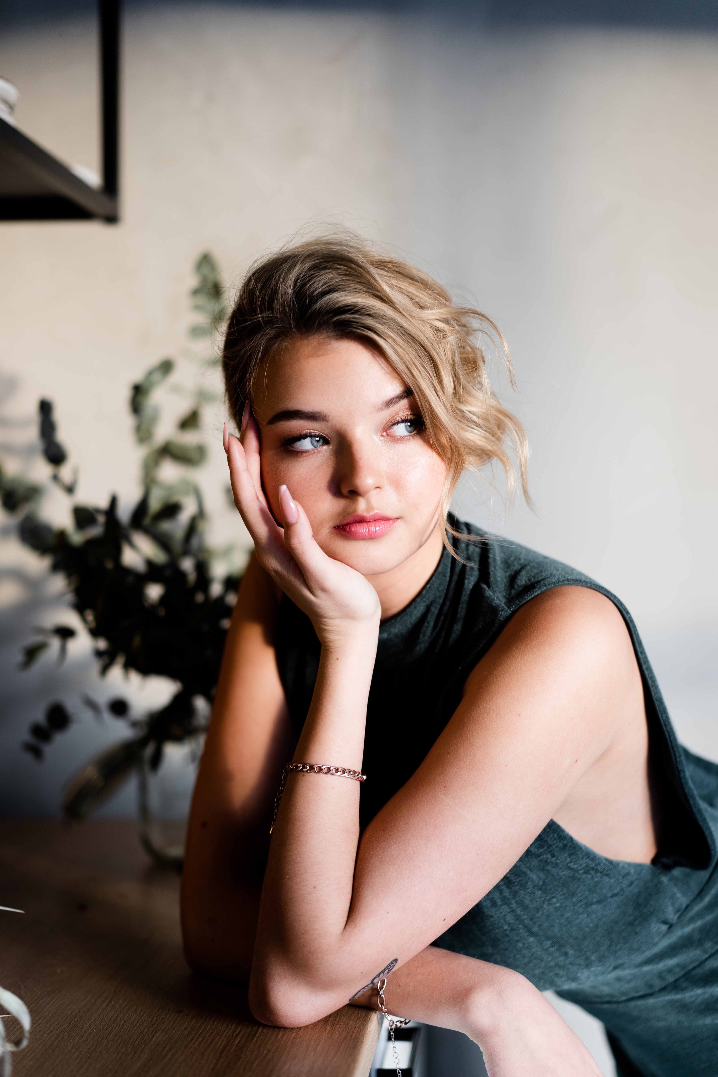 Kosmariini-Valokuvaus-Portfolio-Editorialkuvaus-Joalin-4.jpg