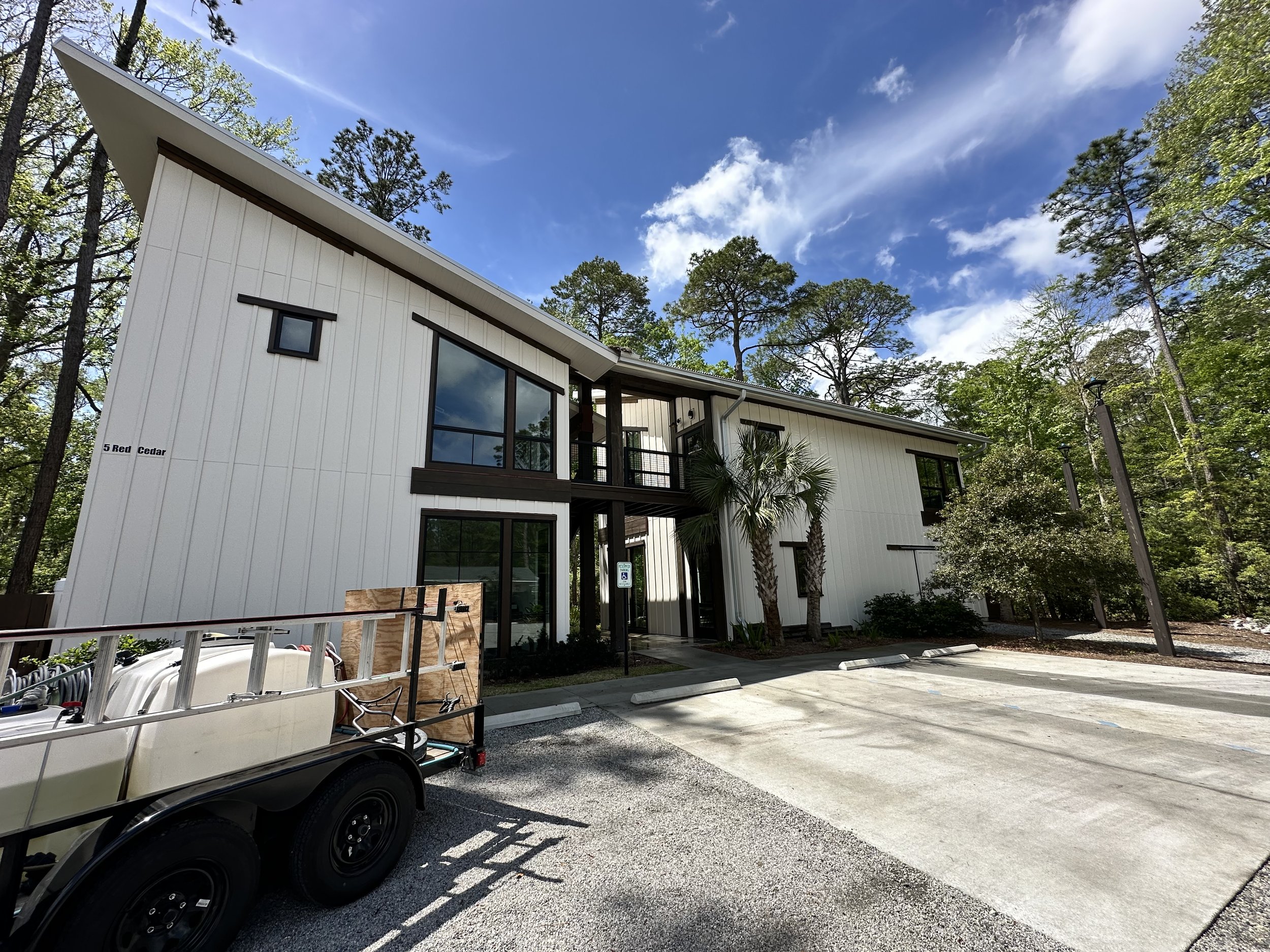 Commercial Building Softwash