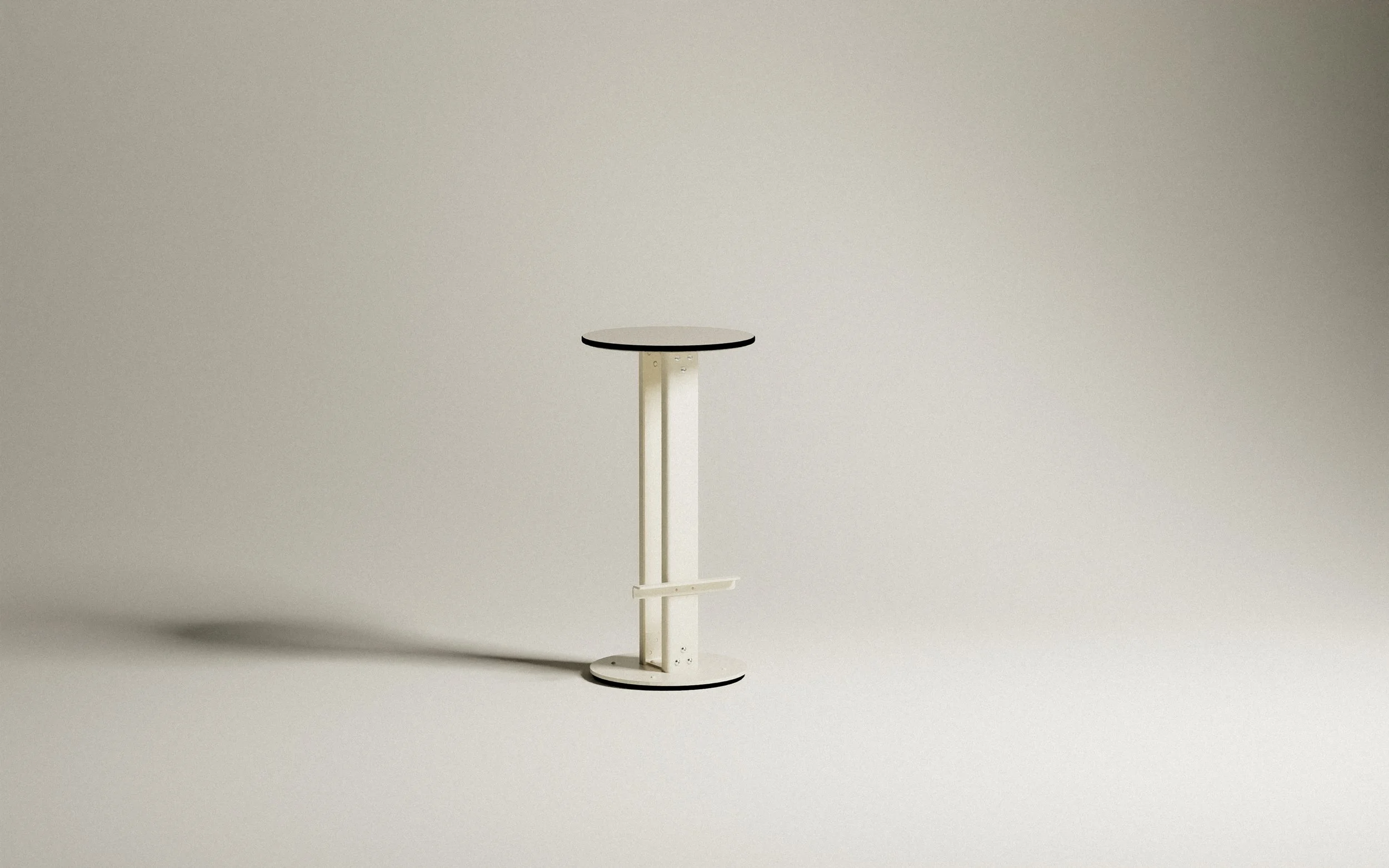 TU02 - High stool