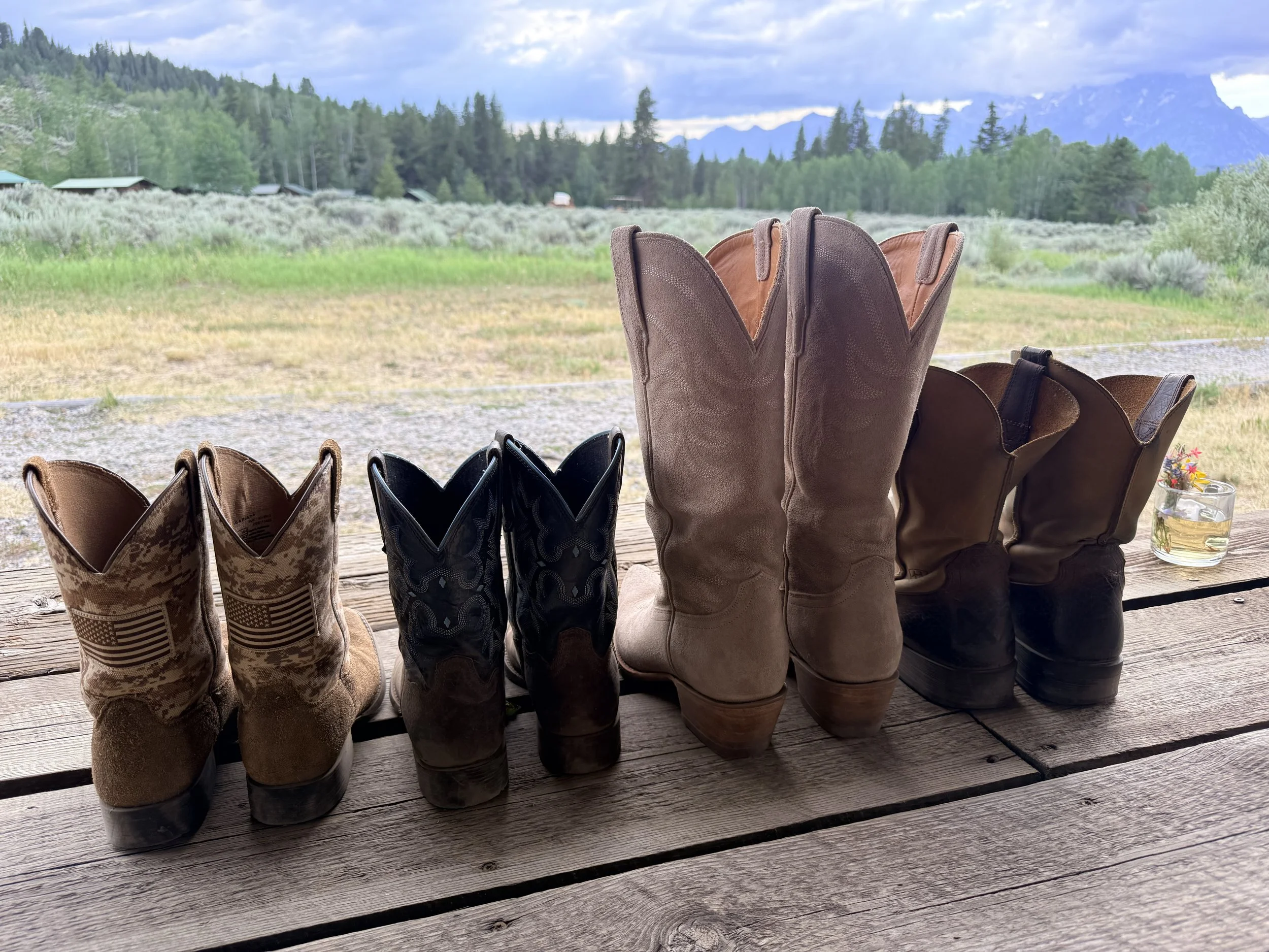 The Women’s Ultimate Packing List for a Dude Ranch: Summer into Fall Edition