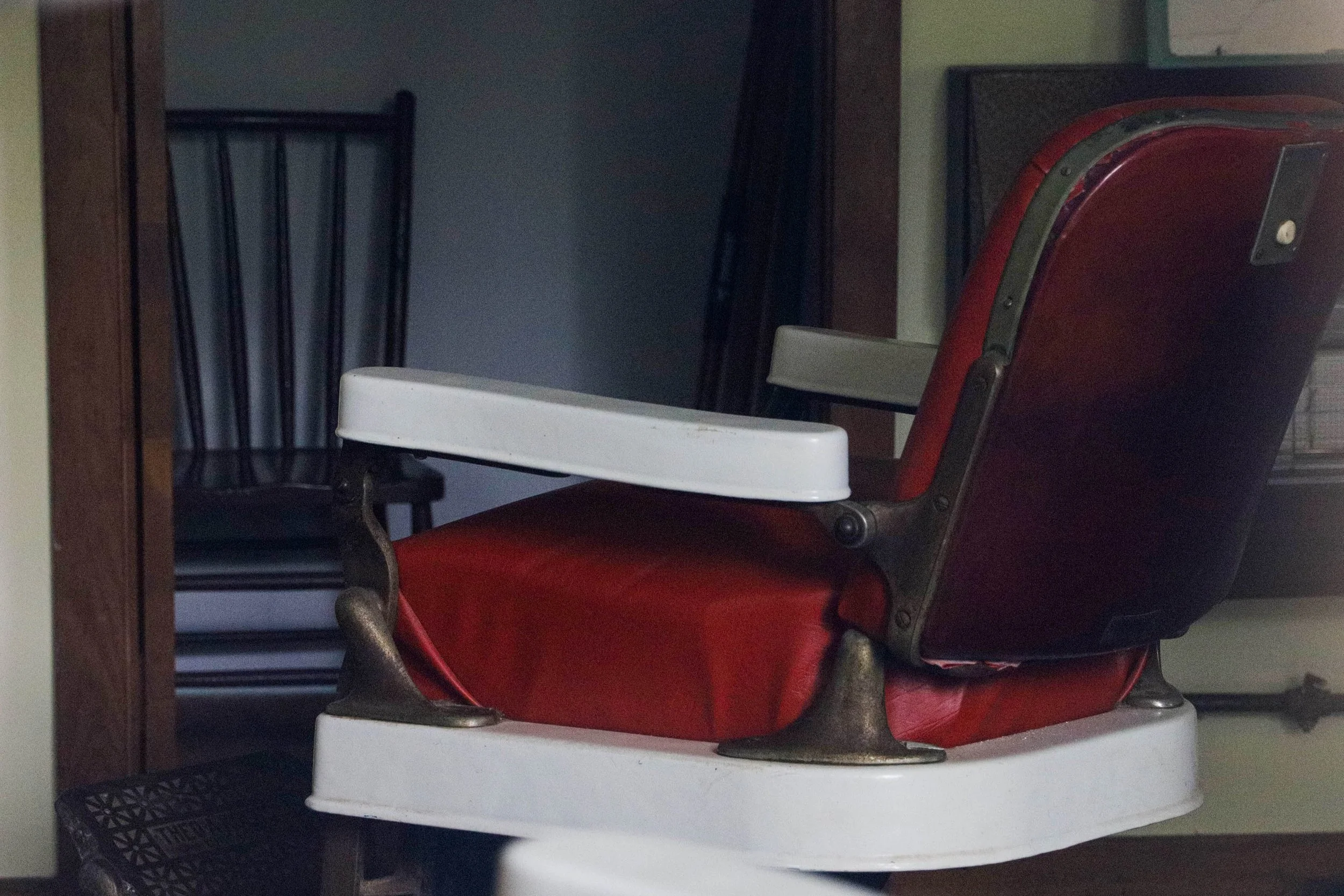 Port Austin History Center - Barber Chair Eds Barber Shop_resized.jpg