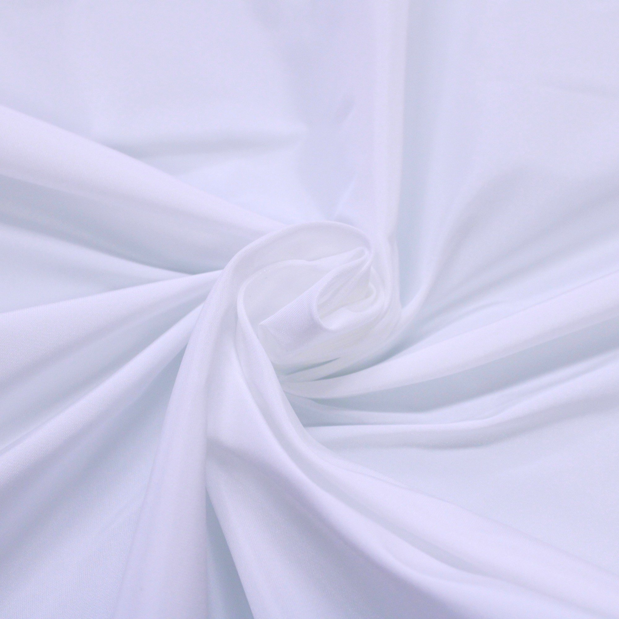 CLOUD WHITE
