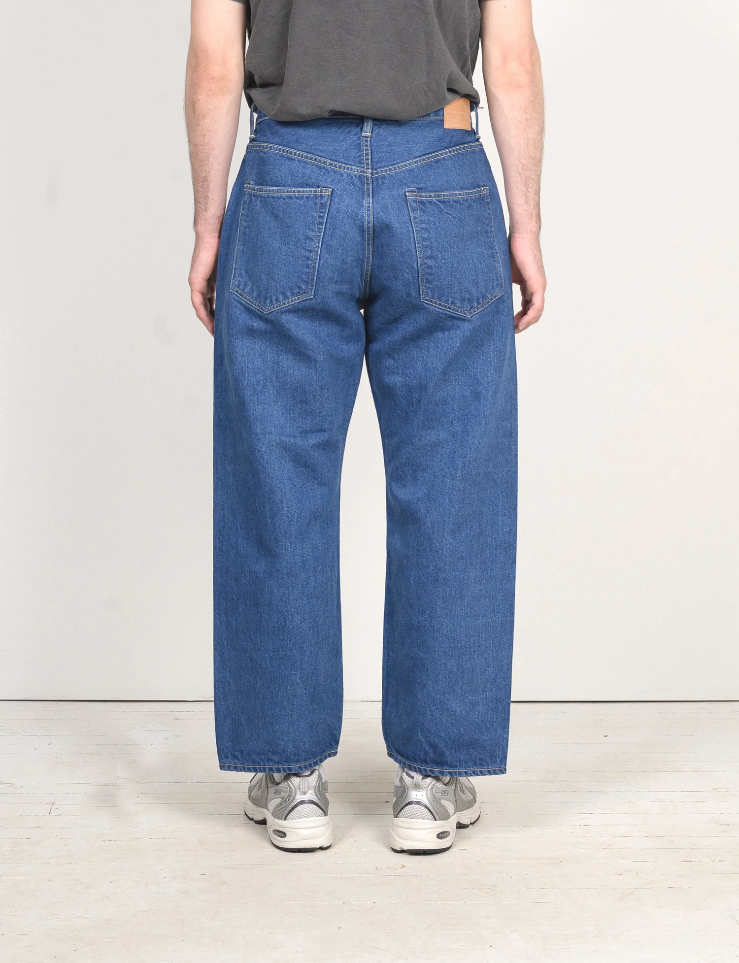 Hatski - Wide Tapered Denim (Used Blue Washi) — EQUIPMENT