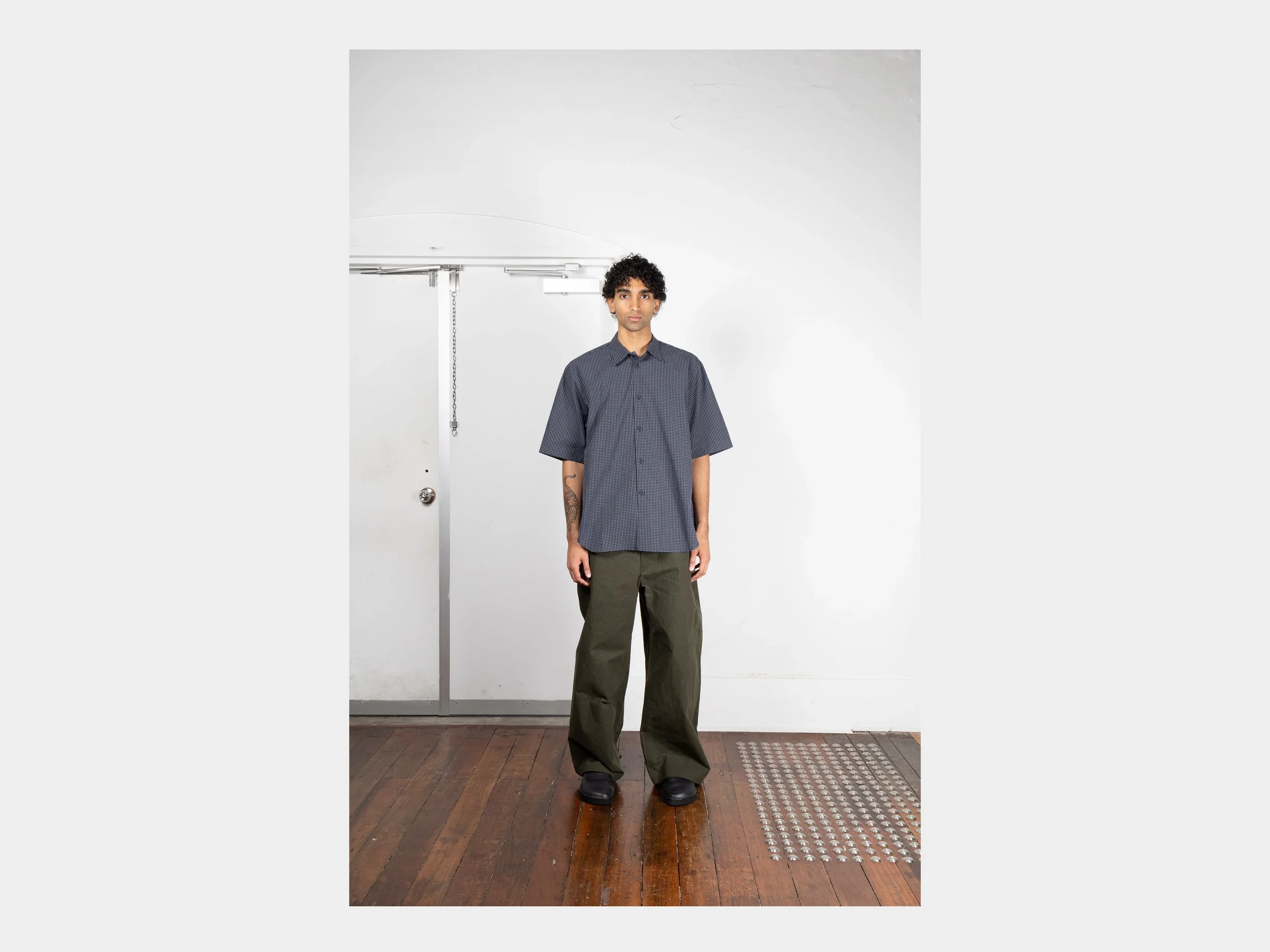 MAN-TLER20S9SERVICENAVY-F1.jpg.webp