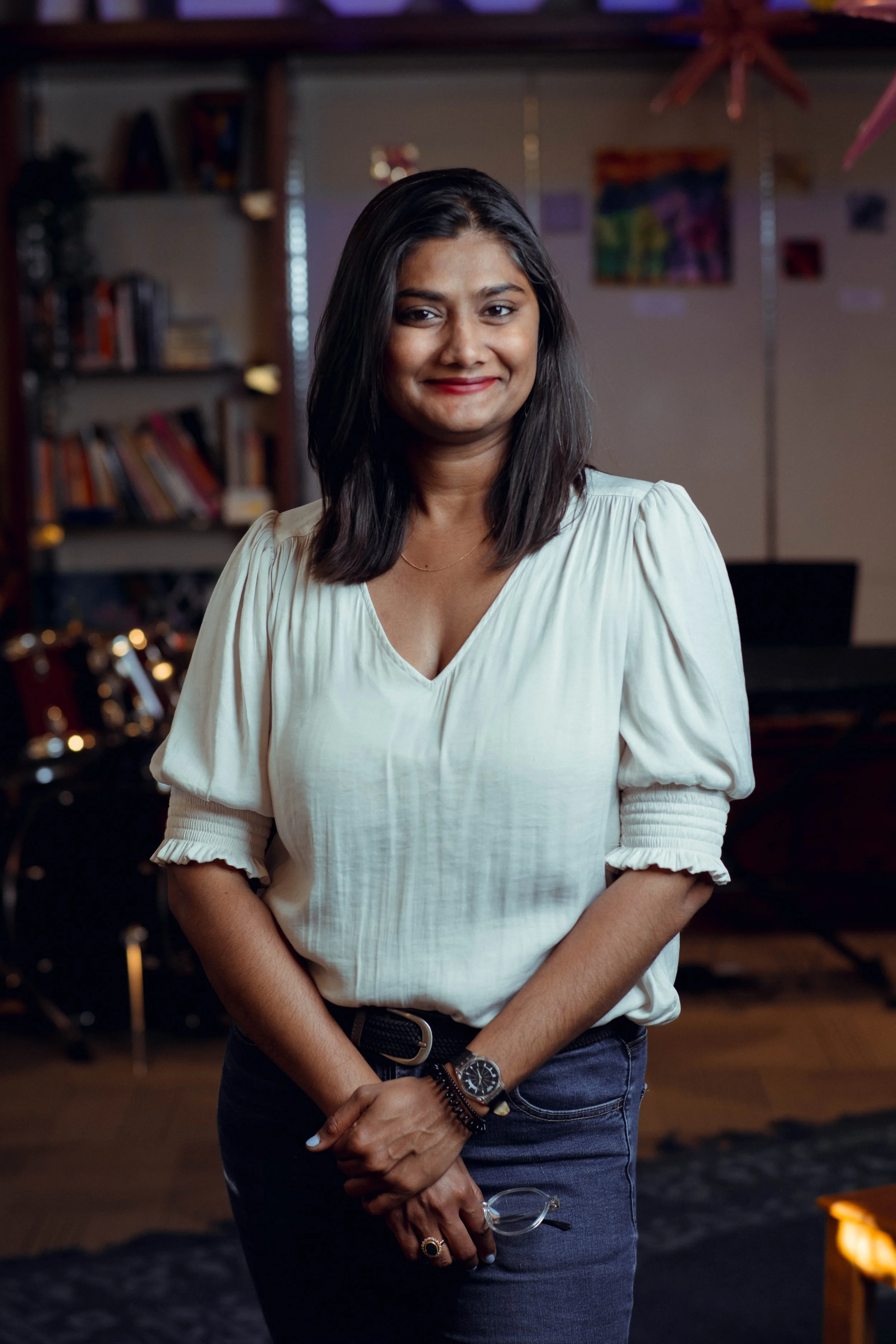 IHT Headshot 2 - Ishani Hemant.jpeg