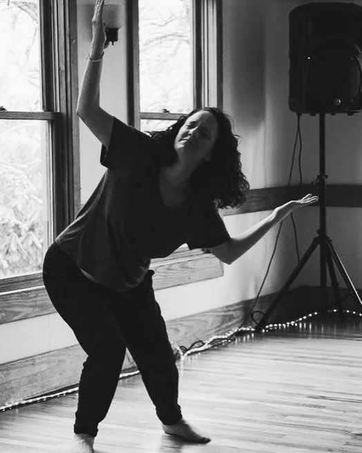 Why I dance 5Rrhythms | stories from the floor

&ldquo;I want you to know how powerful and life-changing my work and play have been with you as my dance doula and coach. You&rsquo;ve helped me move from navigating the world solely with my mind and wi