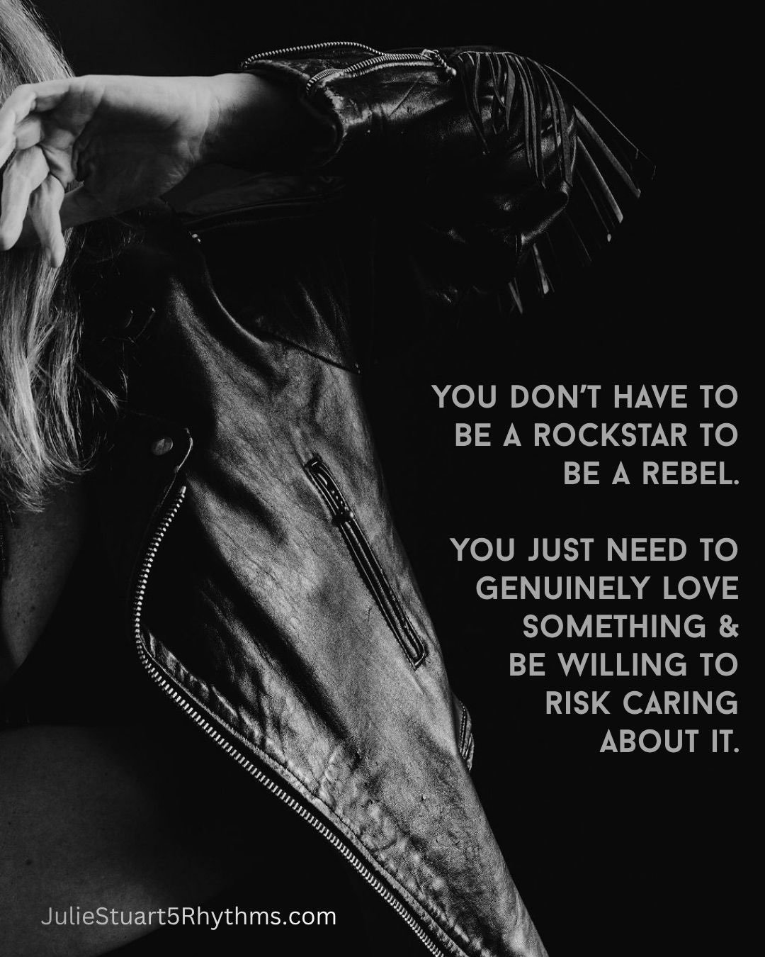 Come find your wild. It&rsquo;s waiting for you on the dance floor.
#RebelRebel #5Rhythms #SomaticHealing #MovementAsMedicine

📸 the exquisite @glasseyedtigress