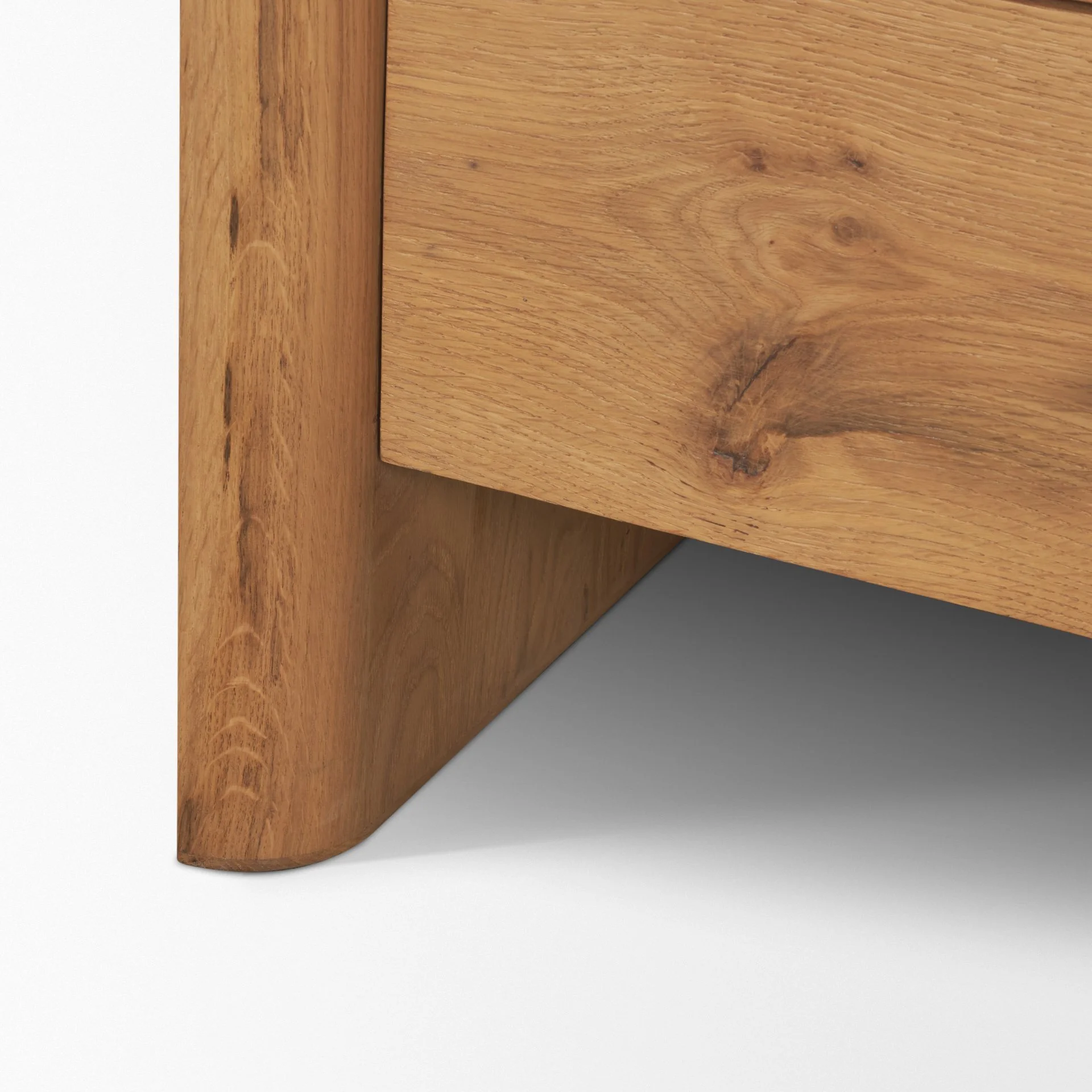 13 Dresser – Light brown oak dresser Leg Detail.jpeg