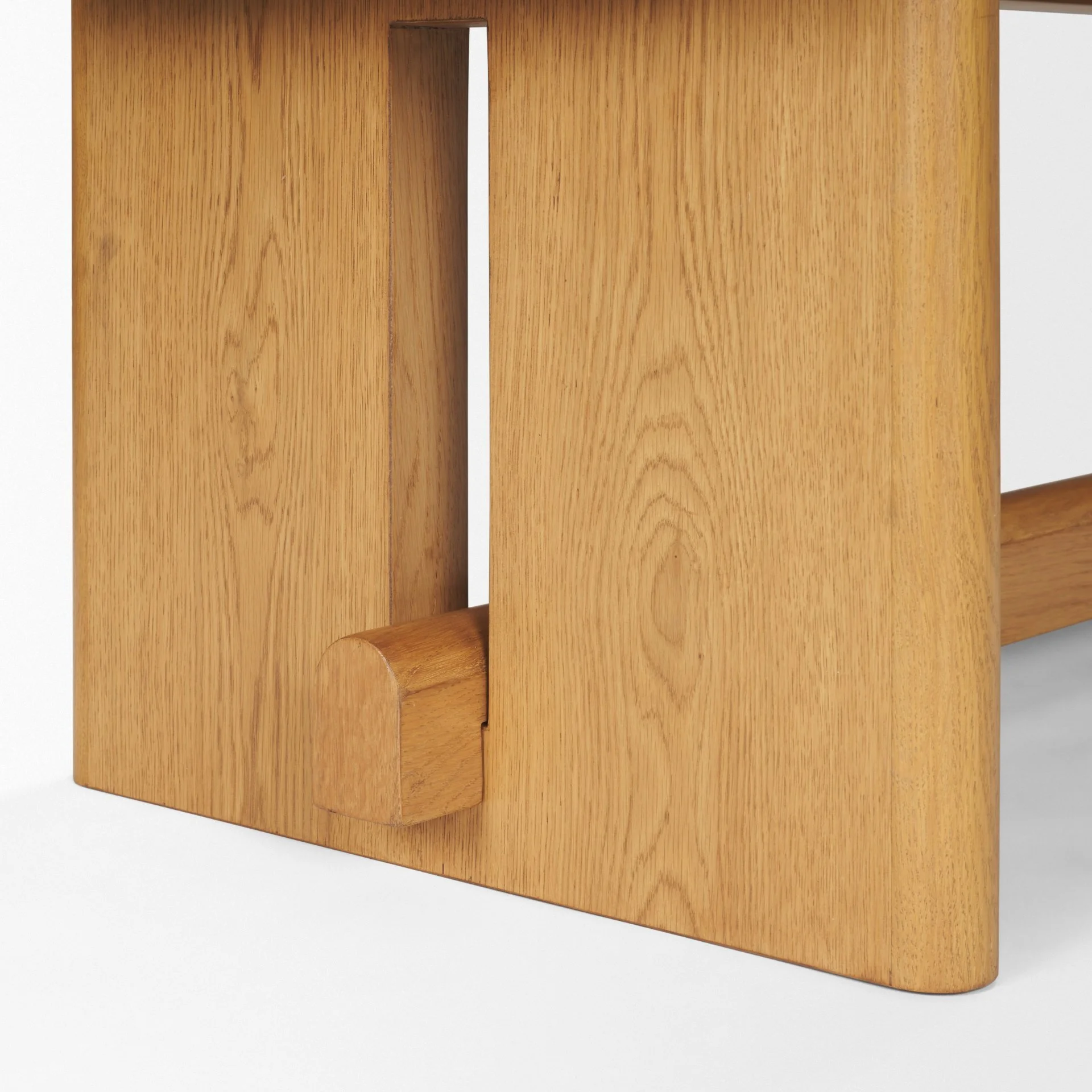 Bottom Detail of Oak Dining Bench.jpeg