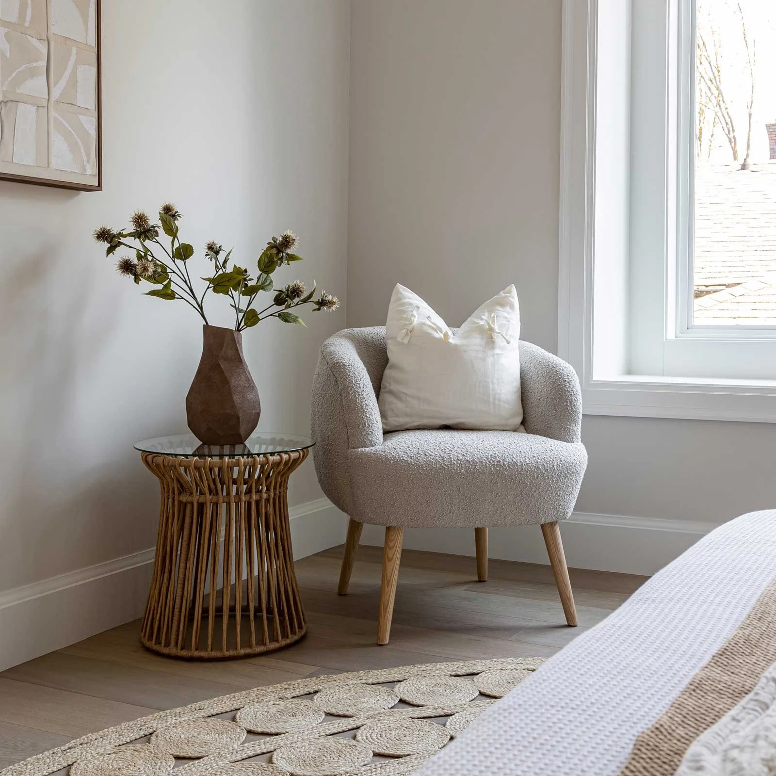 Rattan and Glass Round Accent Table - 04.jpg