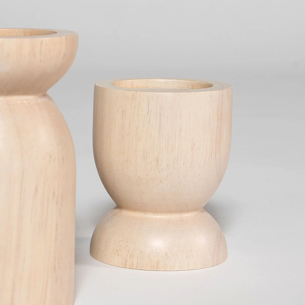 White Wash Candle holder Set Sm.jpg