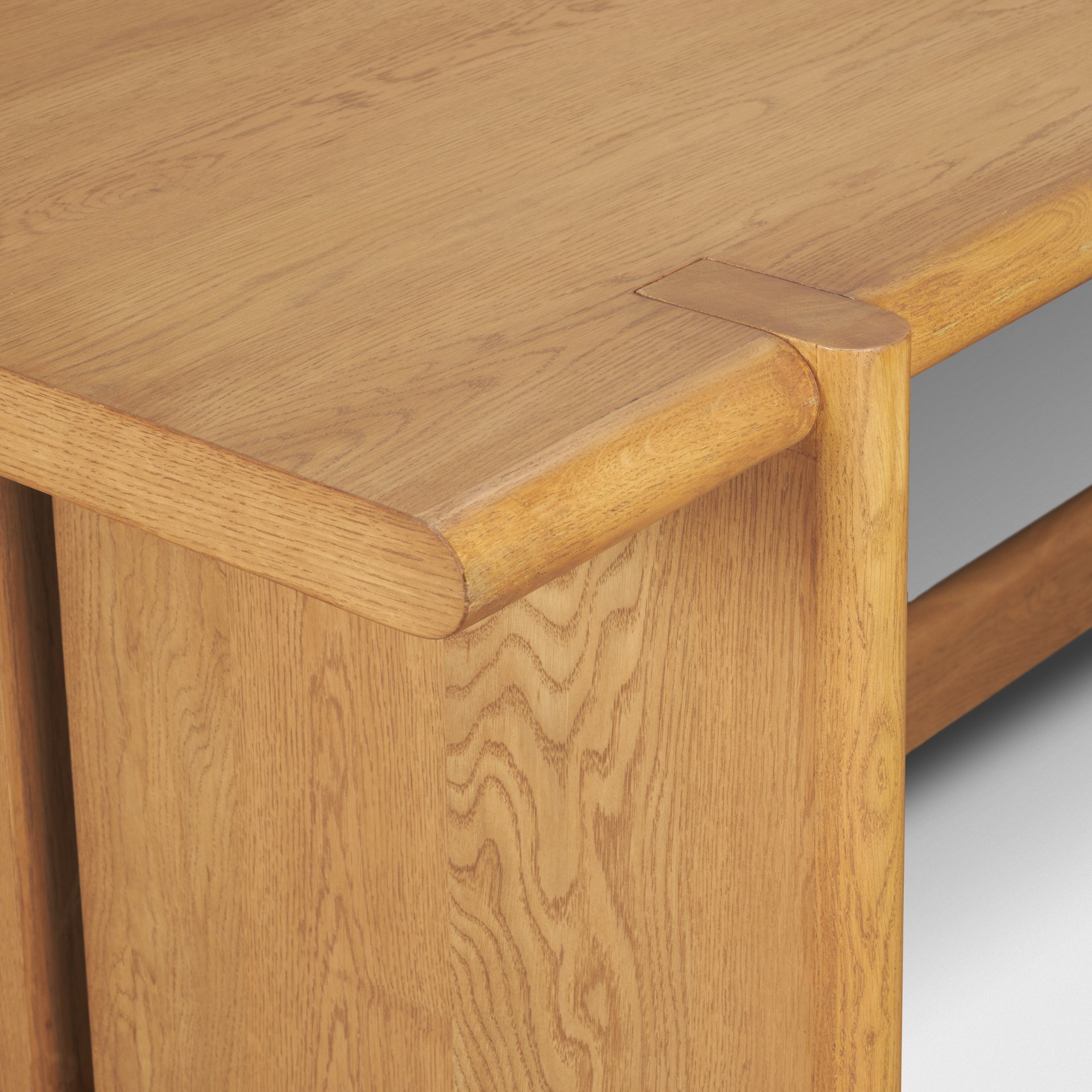 Joinery On the 5 Oak Dining Table.jpeg
