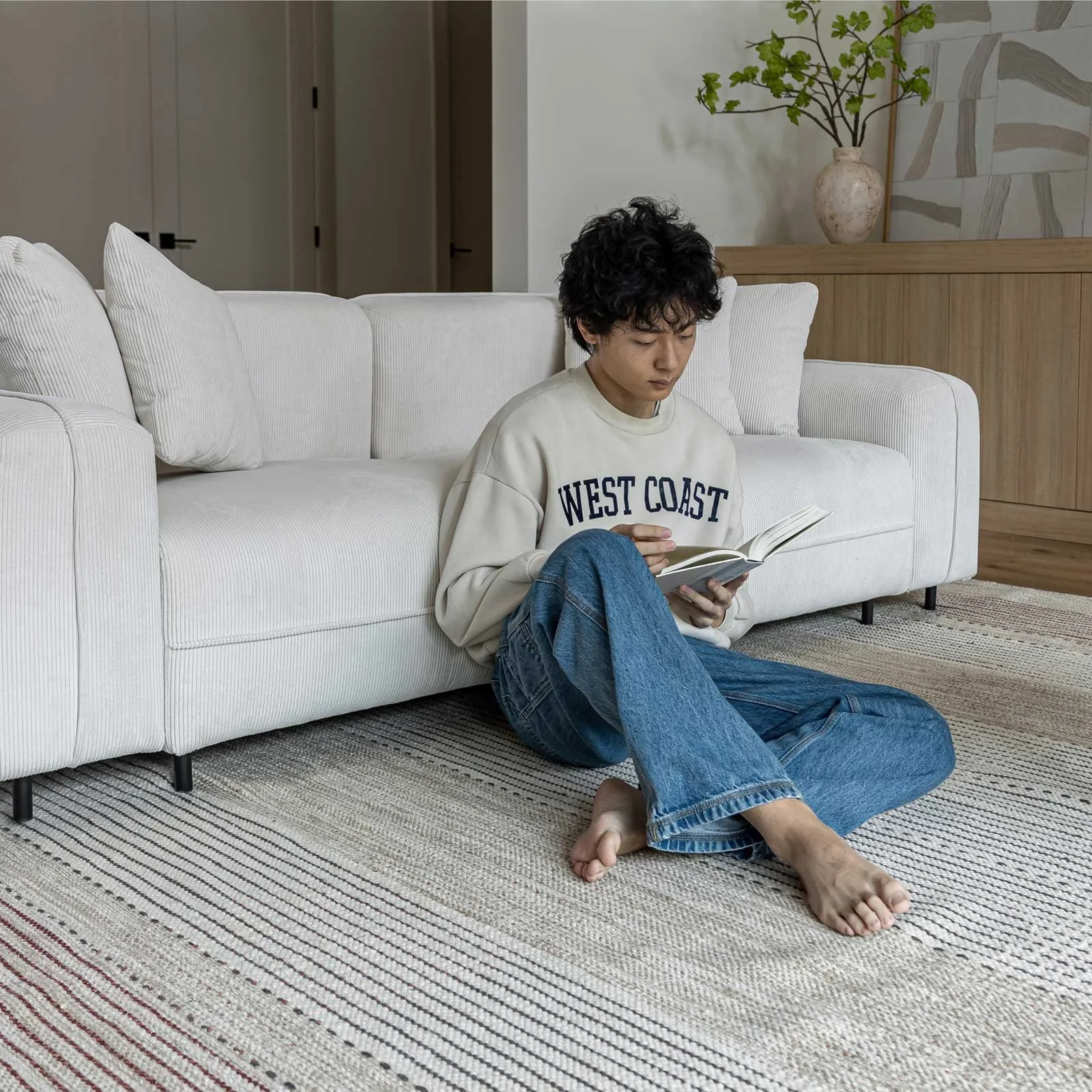 Ascot Sofa - Snow_3.jpg