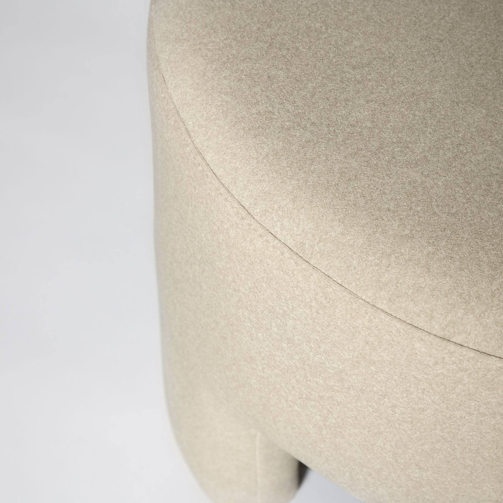 3 Ottoman - seat detail