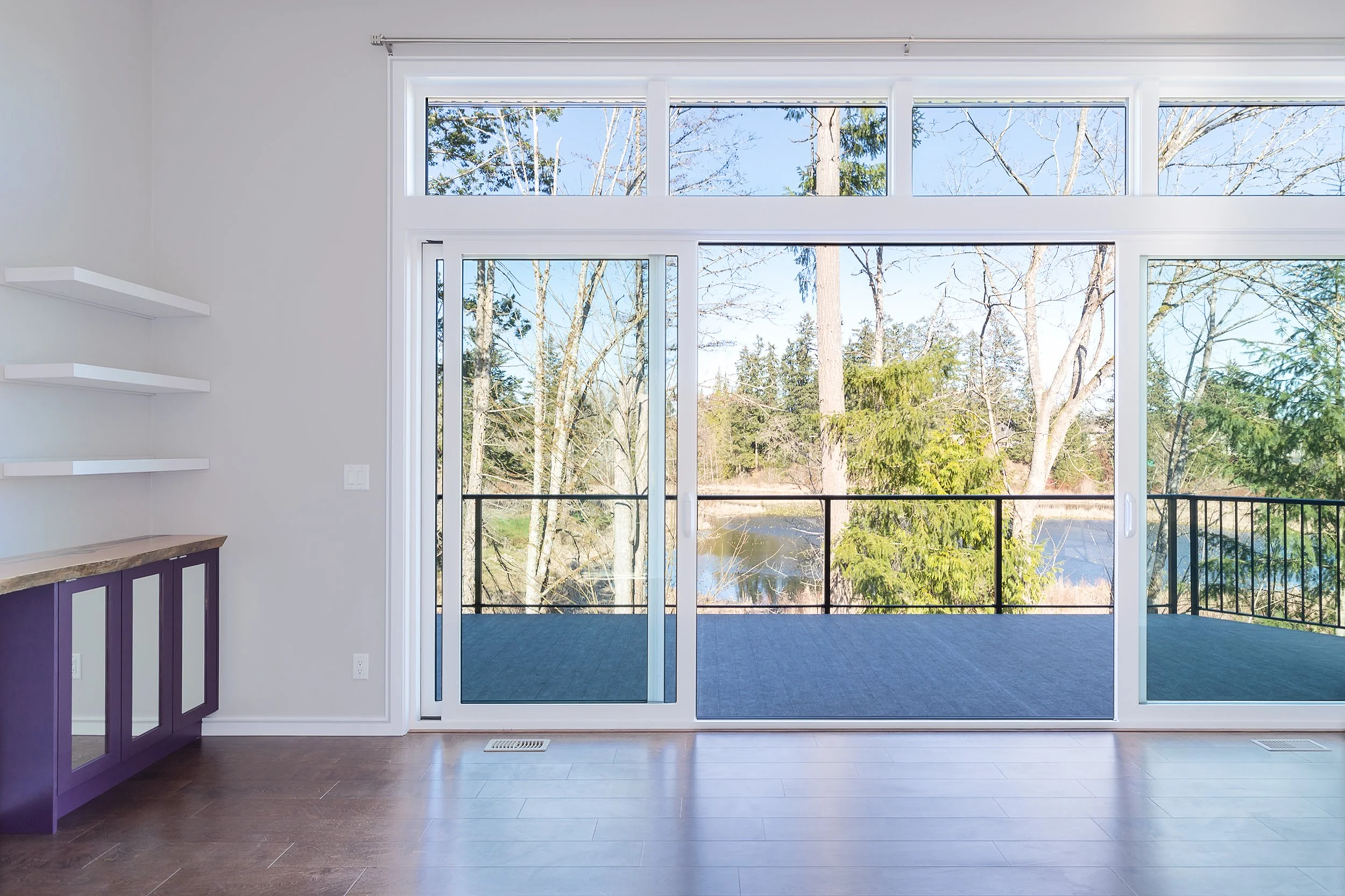 13-Patio Doors Open.jpg