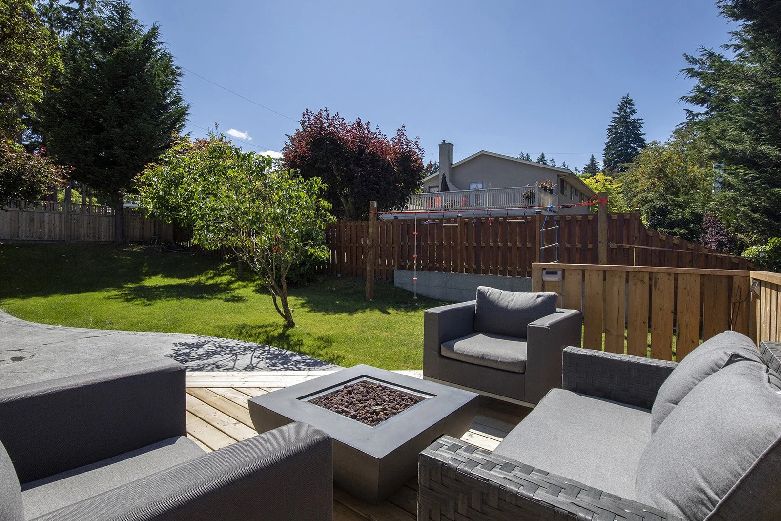 Tanglewood - Nanaimo Full Deck Renovation
