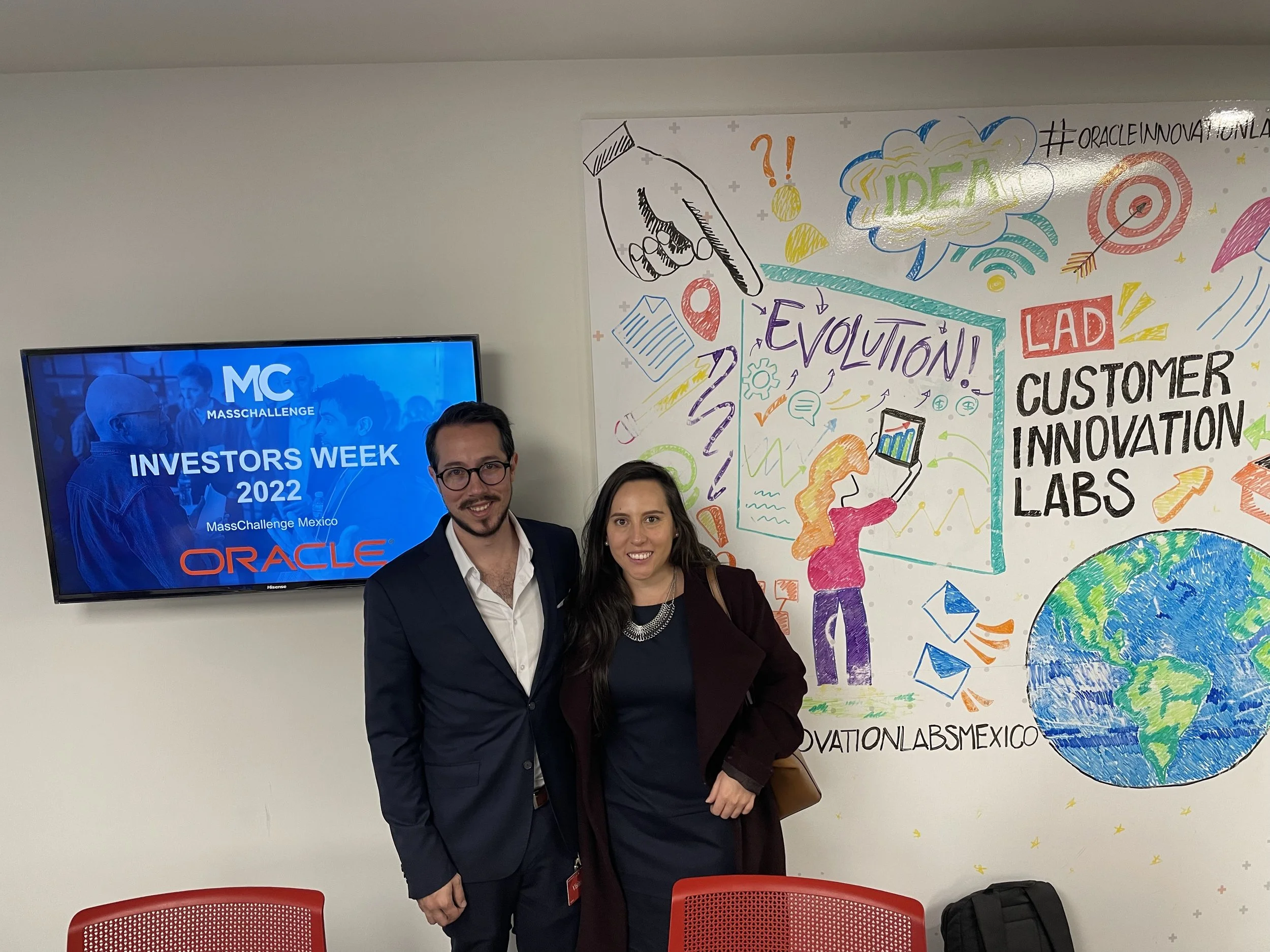Paul Moch y Aline Moch en un evento de MassChallenge