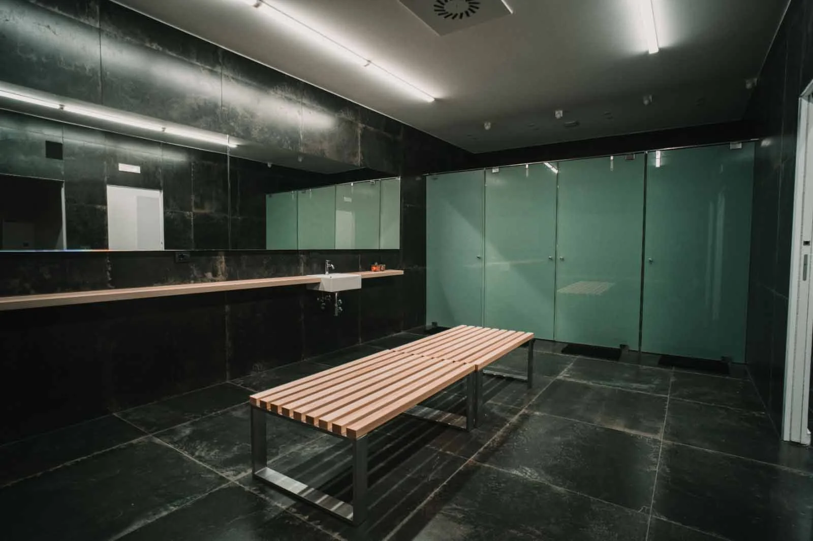 WhatsApp Image 2024-02-23 at 09.49.55 (2).jpg