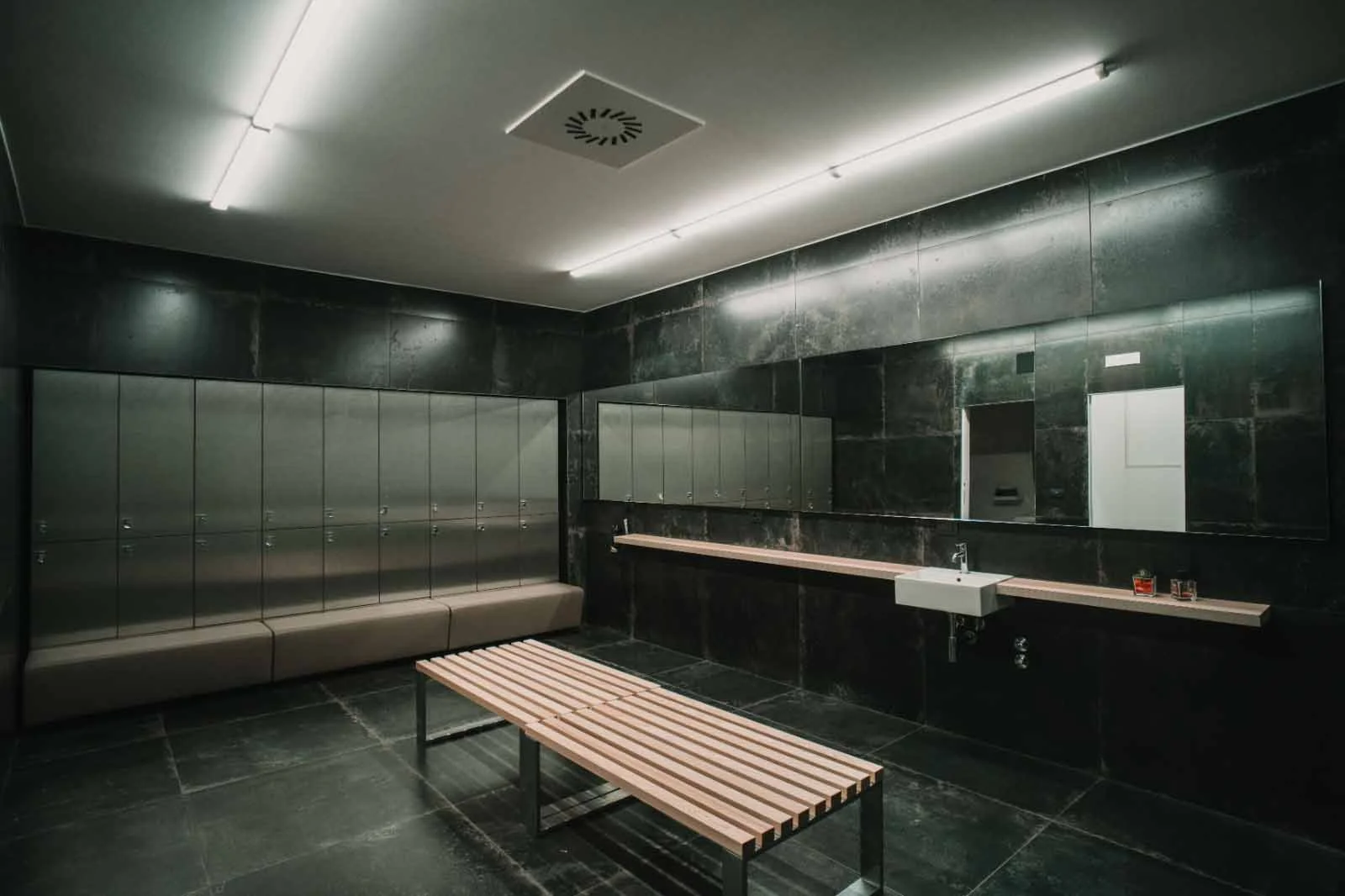 WhatsApp Image 2024-02-23 at 09.49.55 (1).jpg