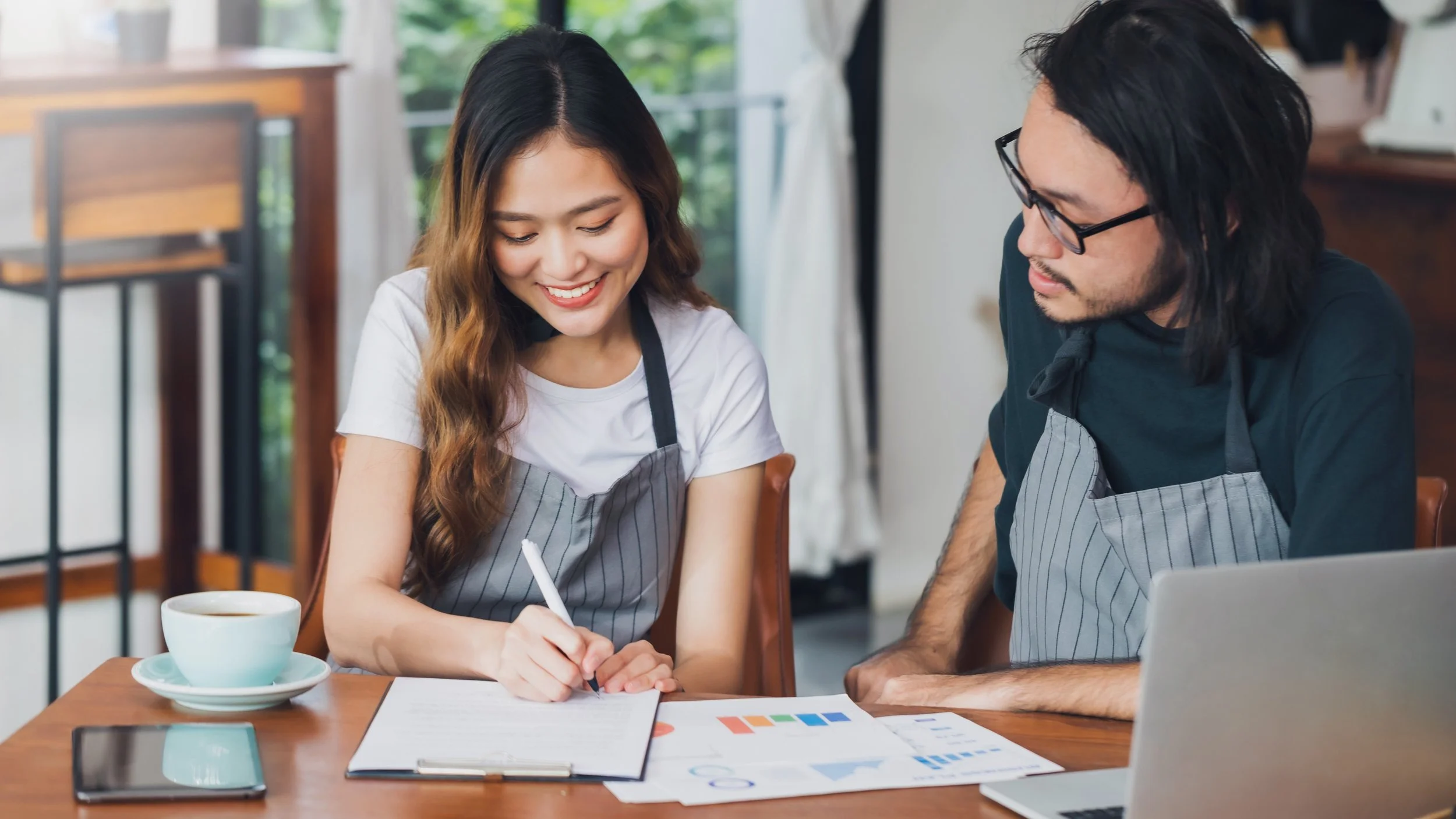 Are You Marketing to a Funnel or a Flywheel?